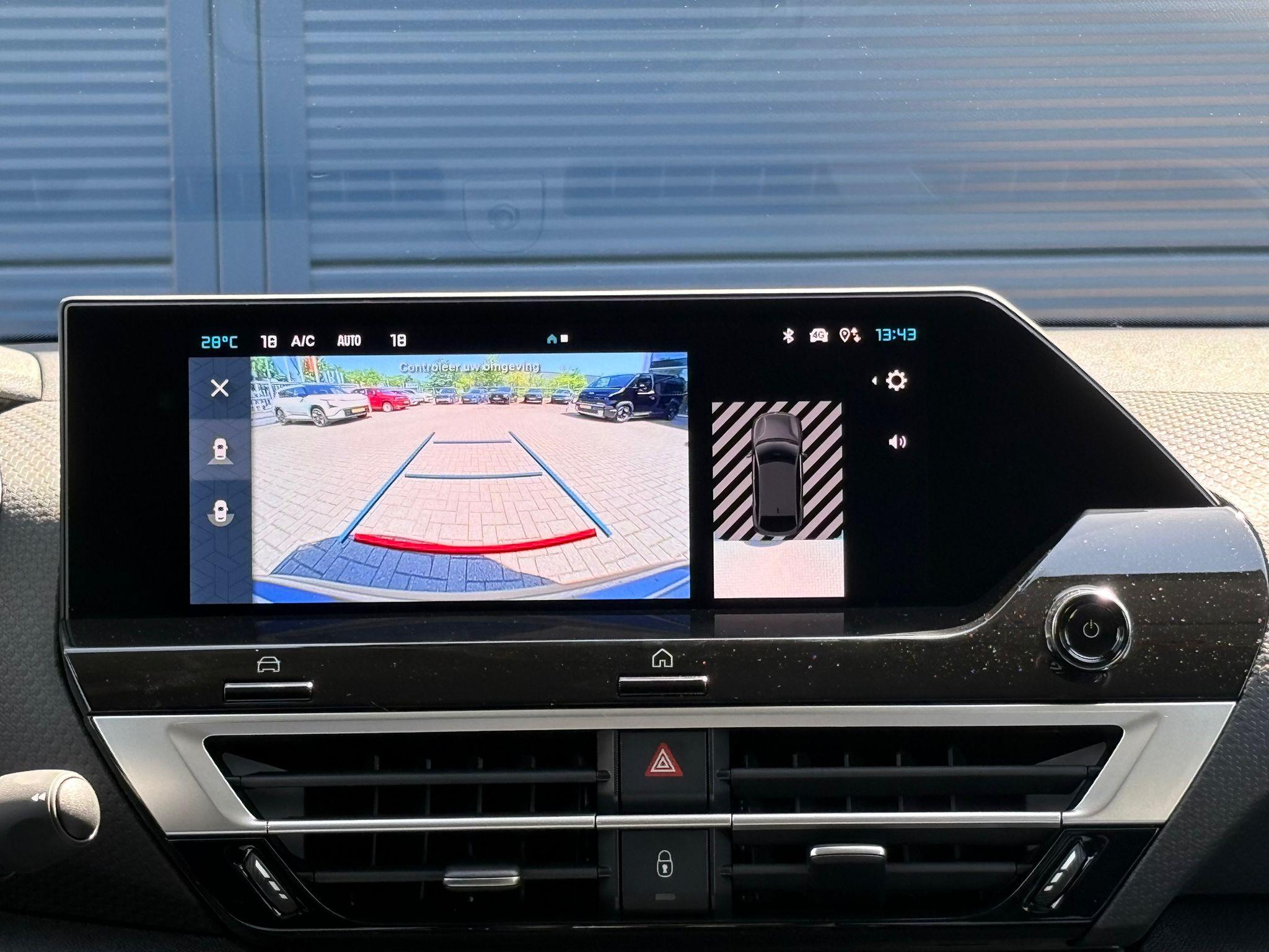 Foto van Citroen E-c4