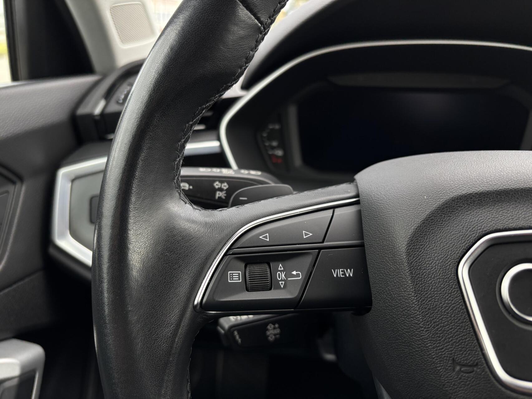 Foto van Audi Q3 E-tron