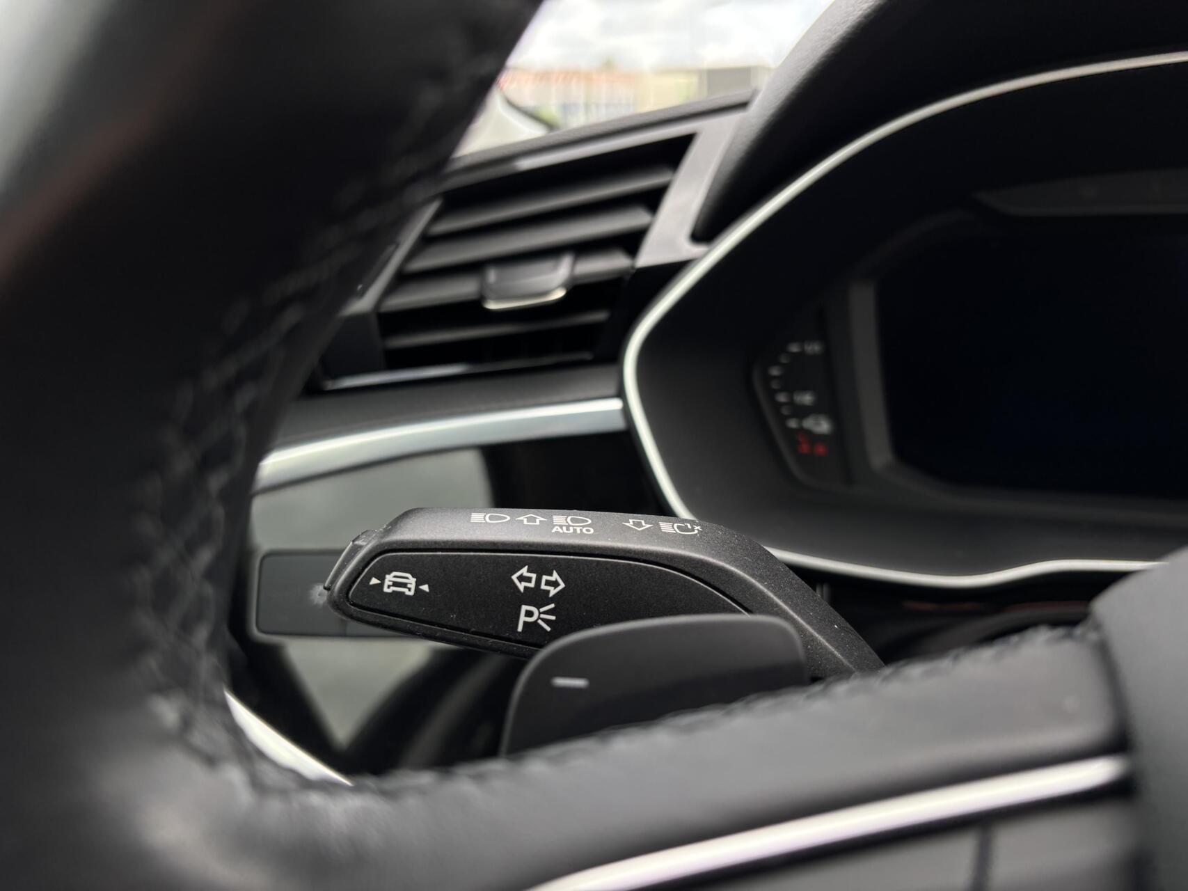 Foto van Audi Q3 E-tron