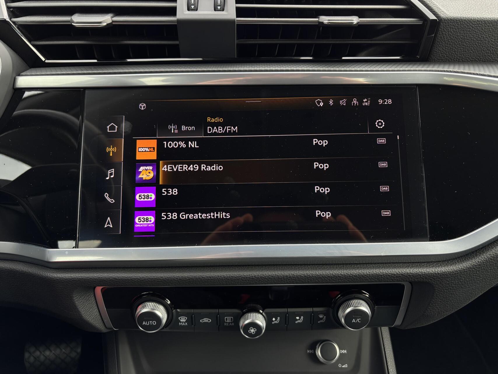 Foto van Audi Q3 E-tron