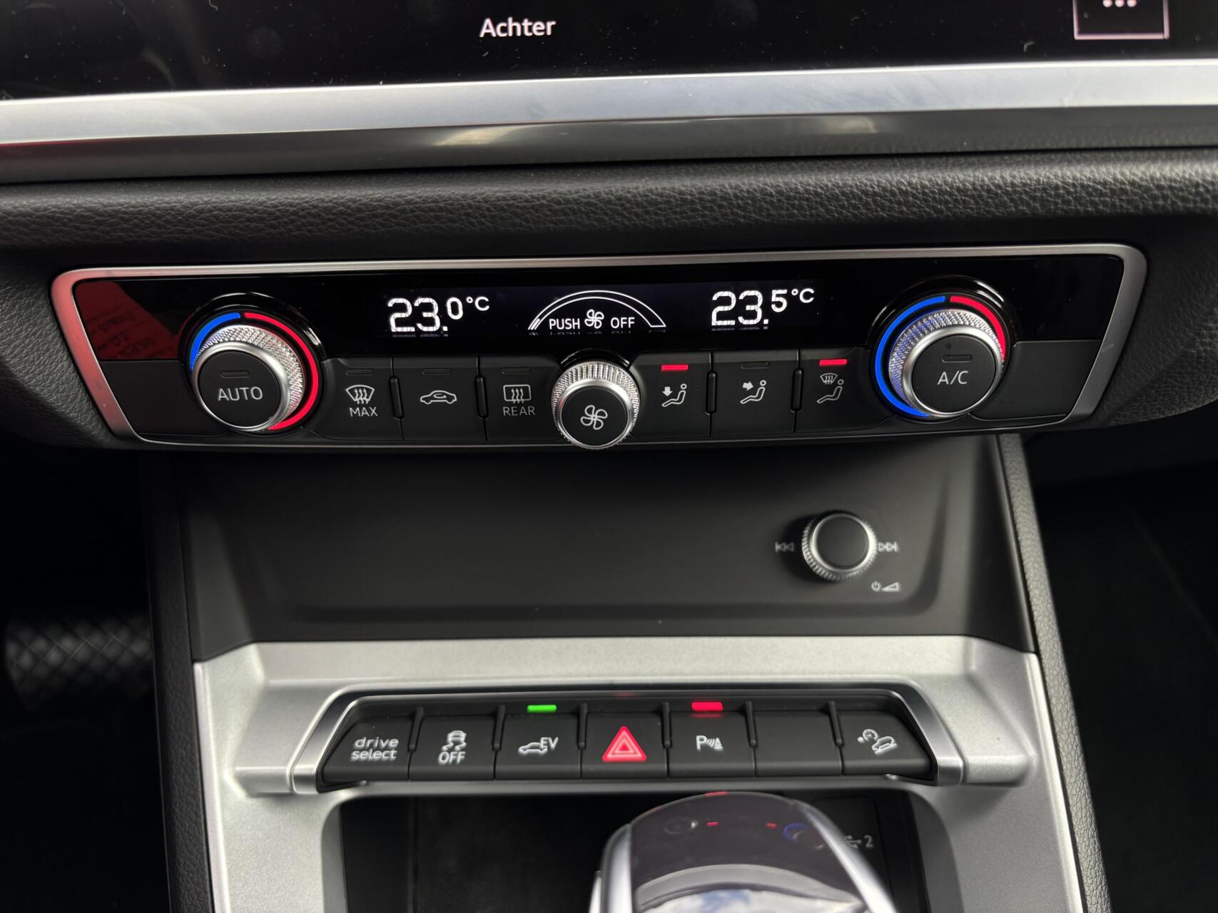 Foto van Audi Q3 E-tron