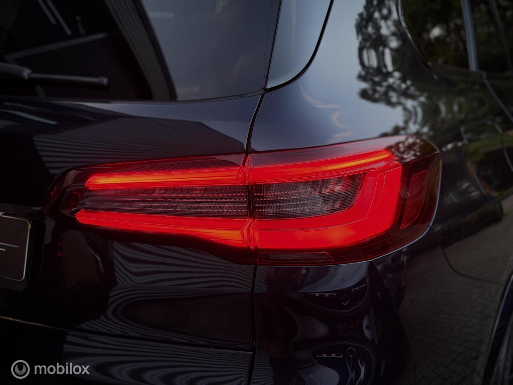 Foto van BMW X5 Xdrive45e