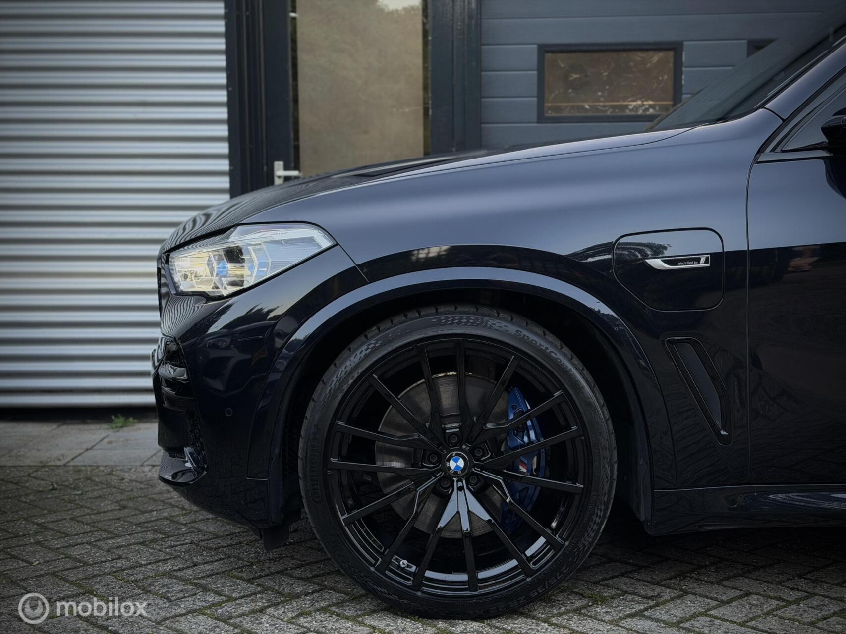 Foto van BMW X5 Xdrive45e