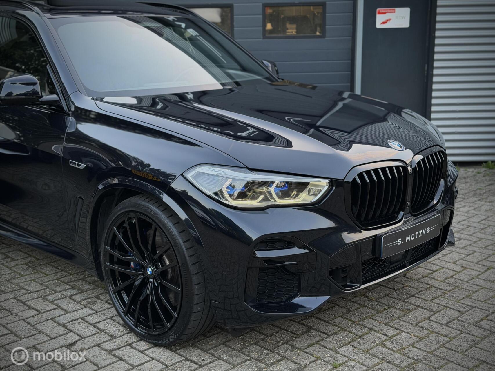 Foto van BMW X5 Xdrive45e