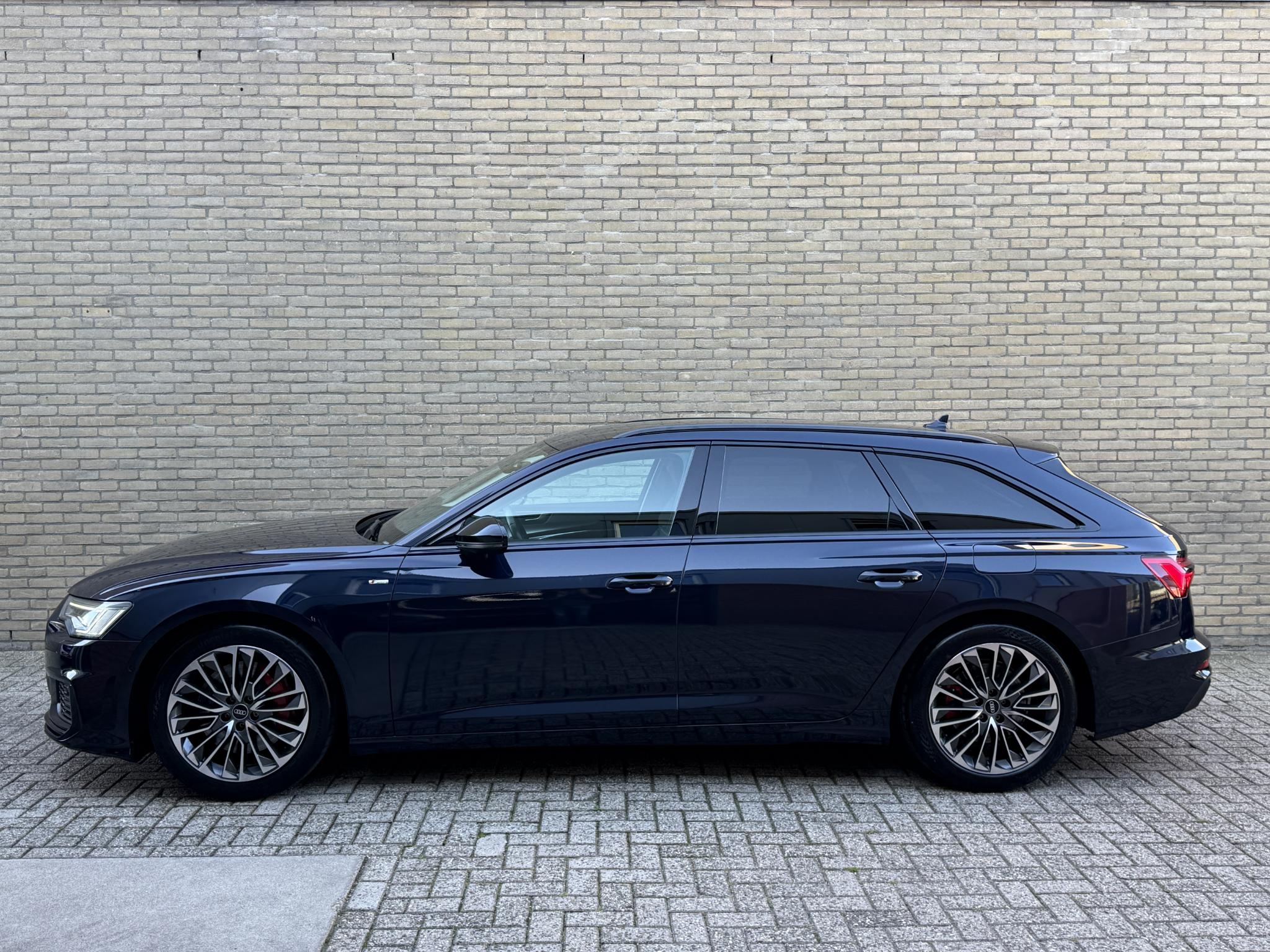 Foto van Audi A6 Avant 55 TFSI E