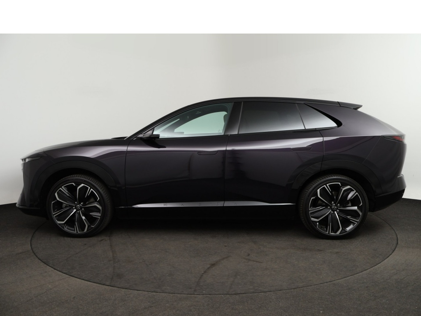 Foto van Mazda Cx-6e