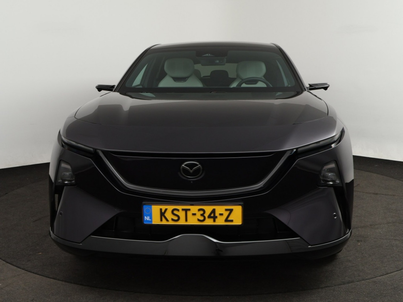 Foto van Mazda Cx-6e