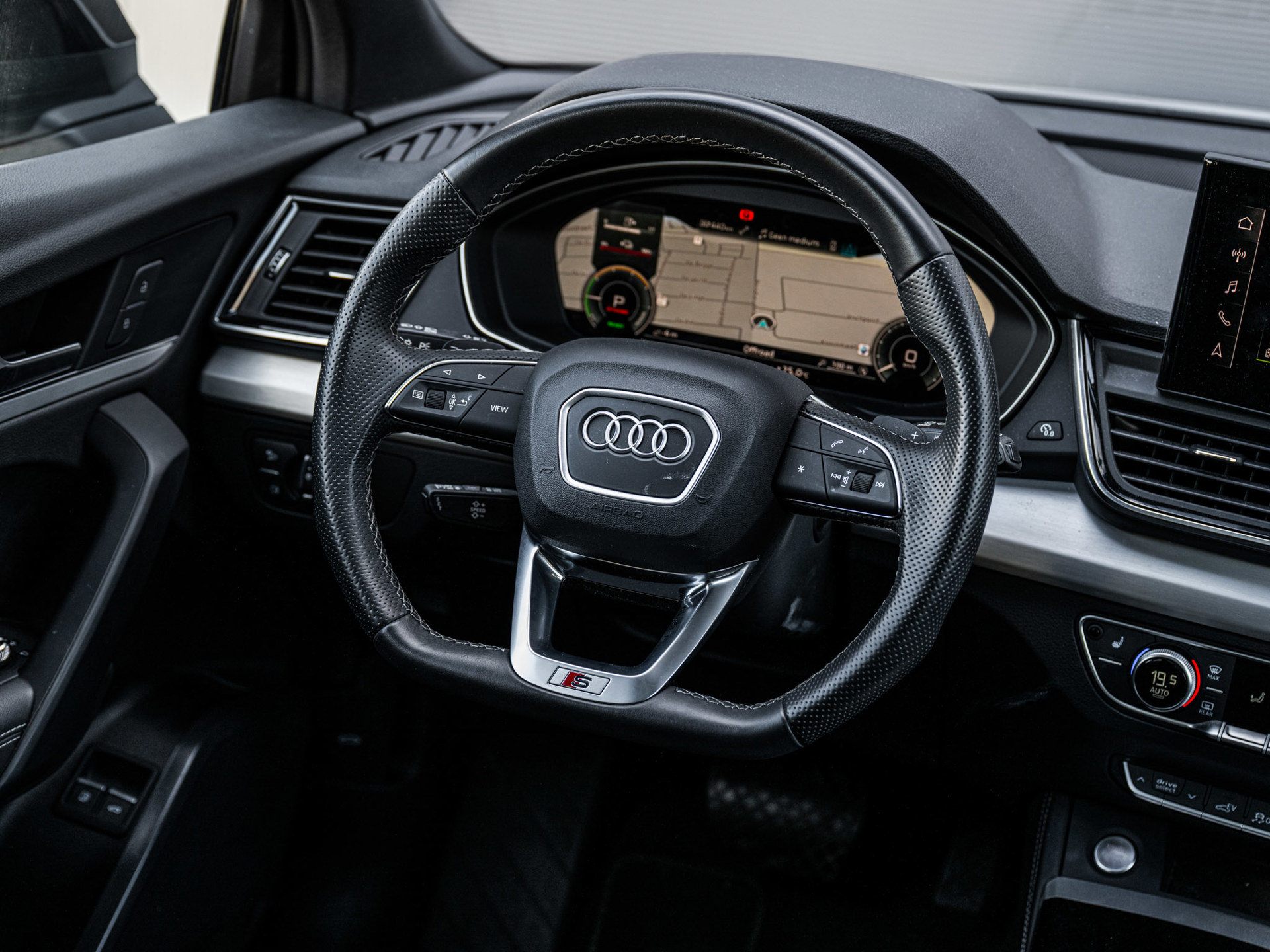 Foto van Audi Q5 50 TFSI E