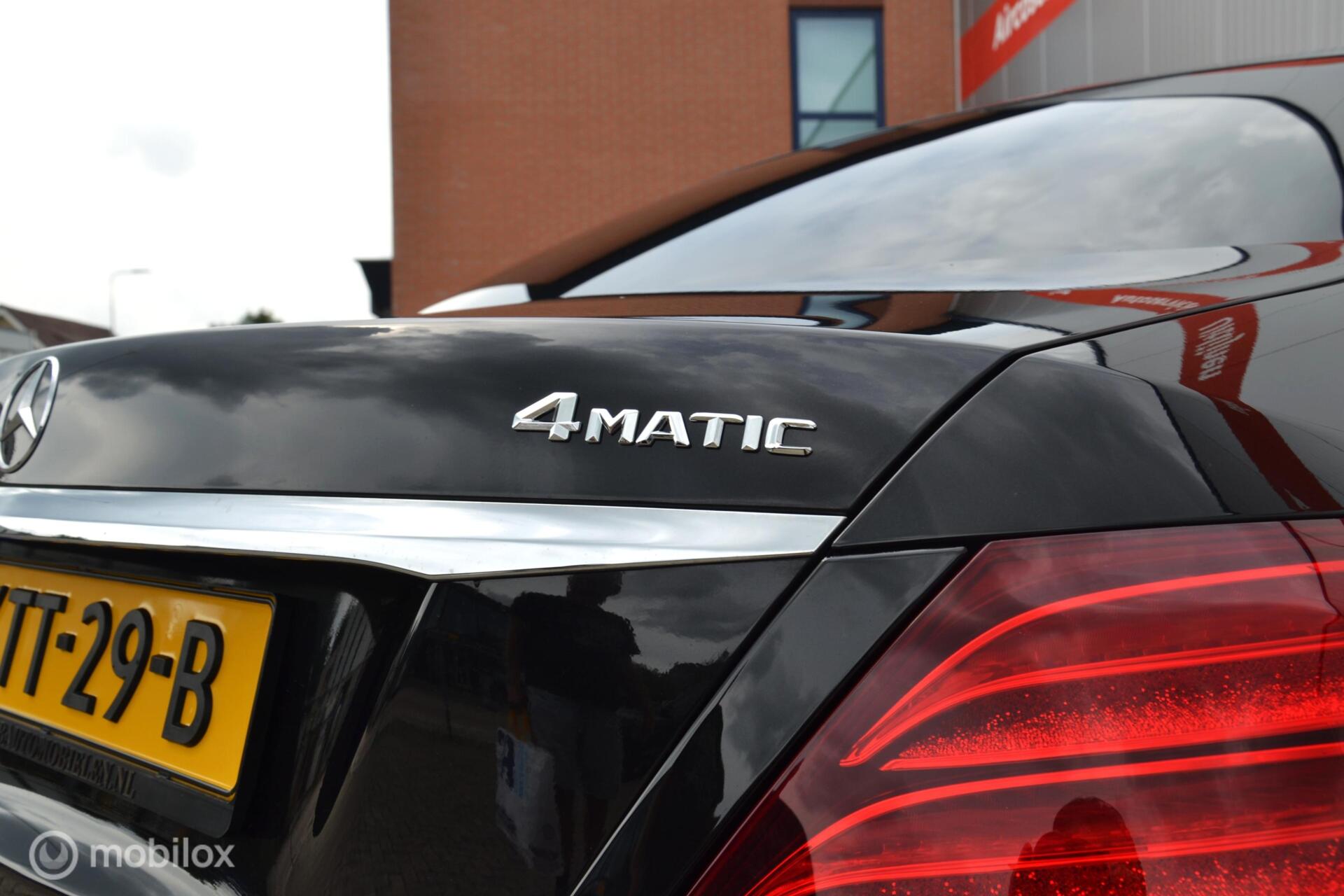 Foto van Mercedes-Benz E 400 4Matic