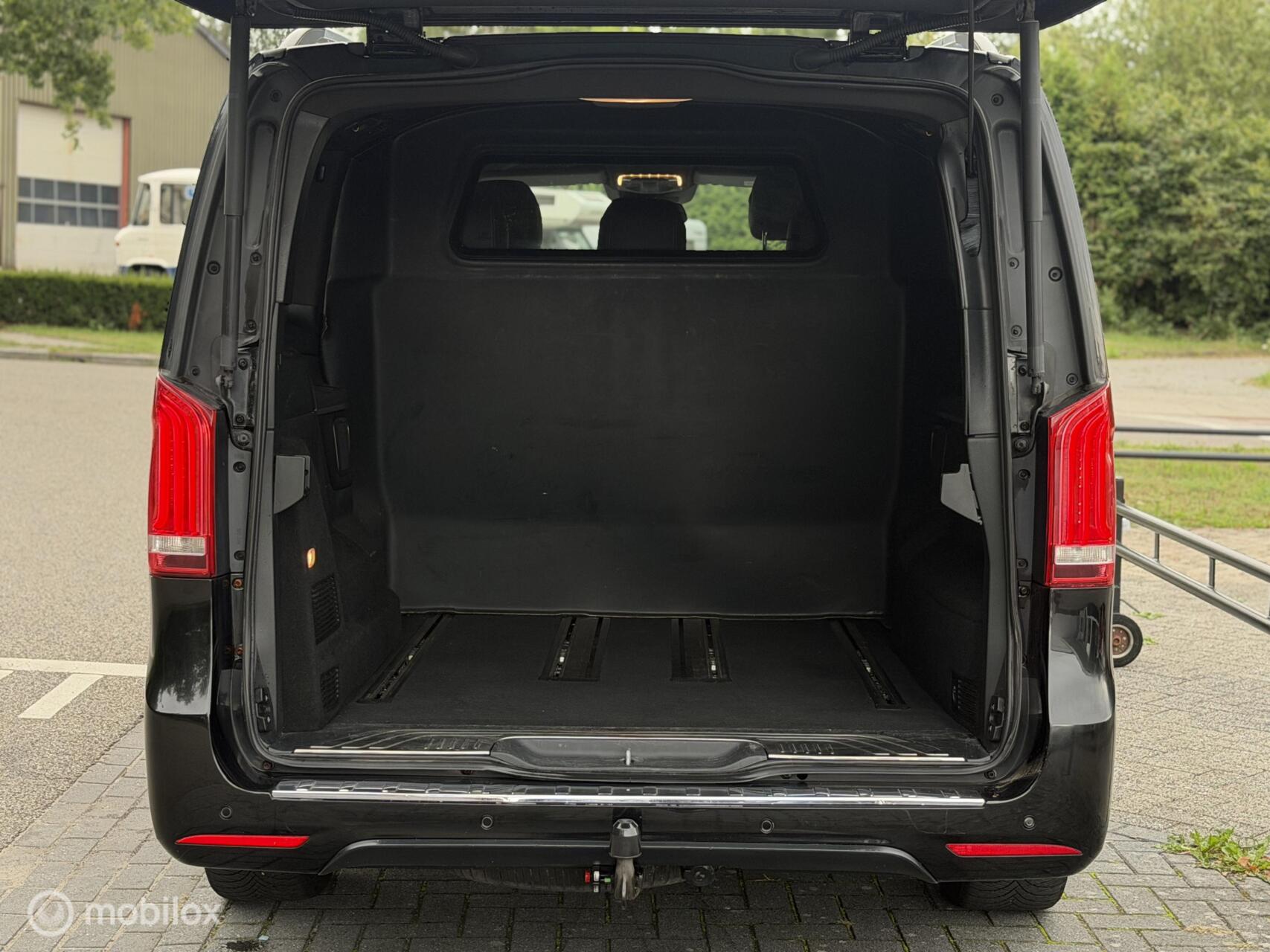 Foto van Mercedes V-klasse