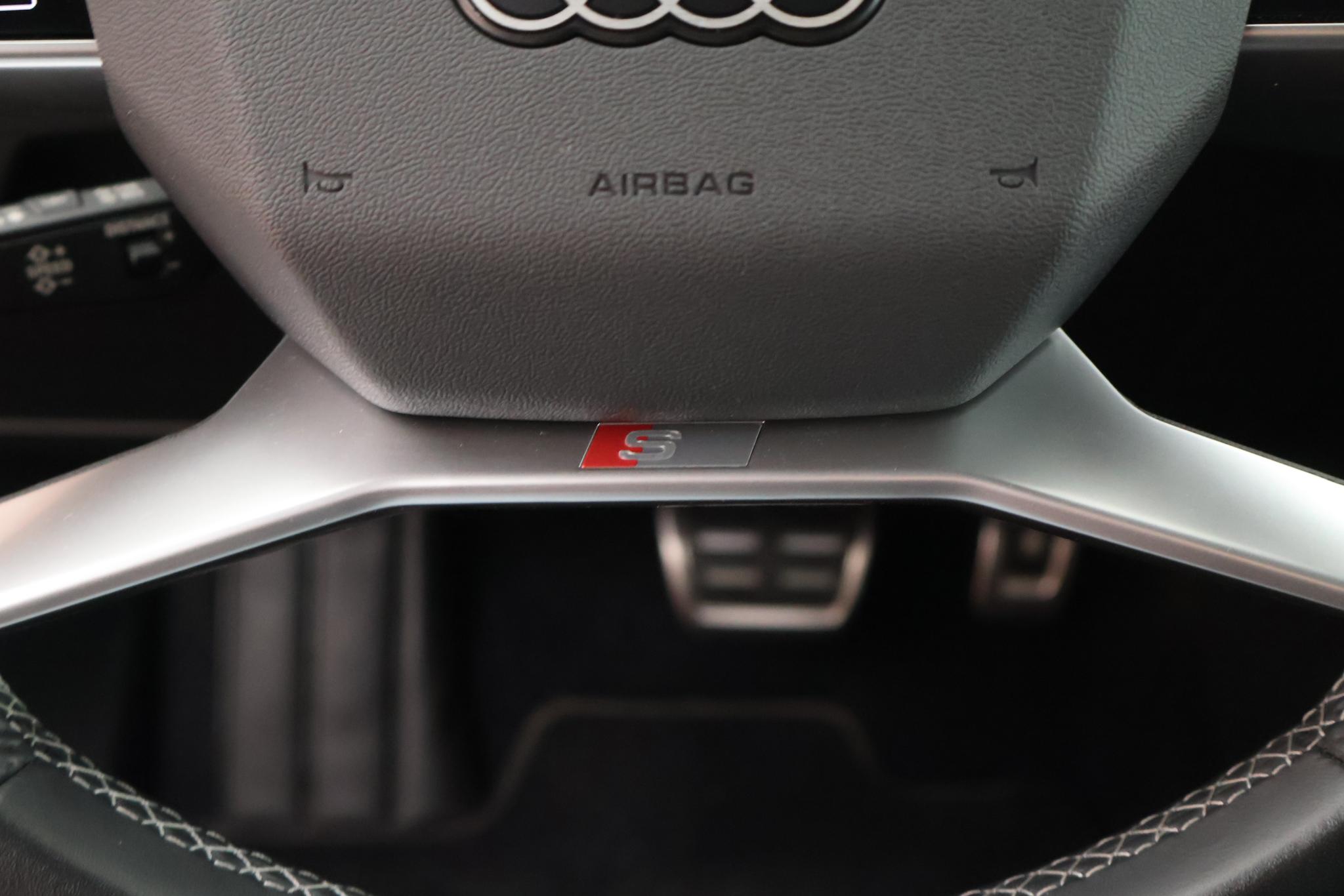 Foto van Audi Q4 40 E-tron