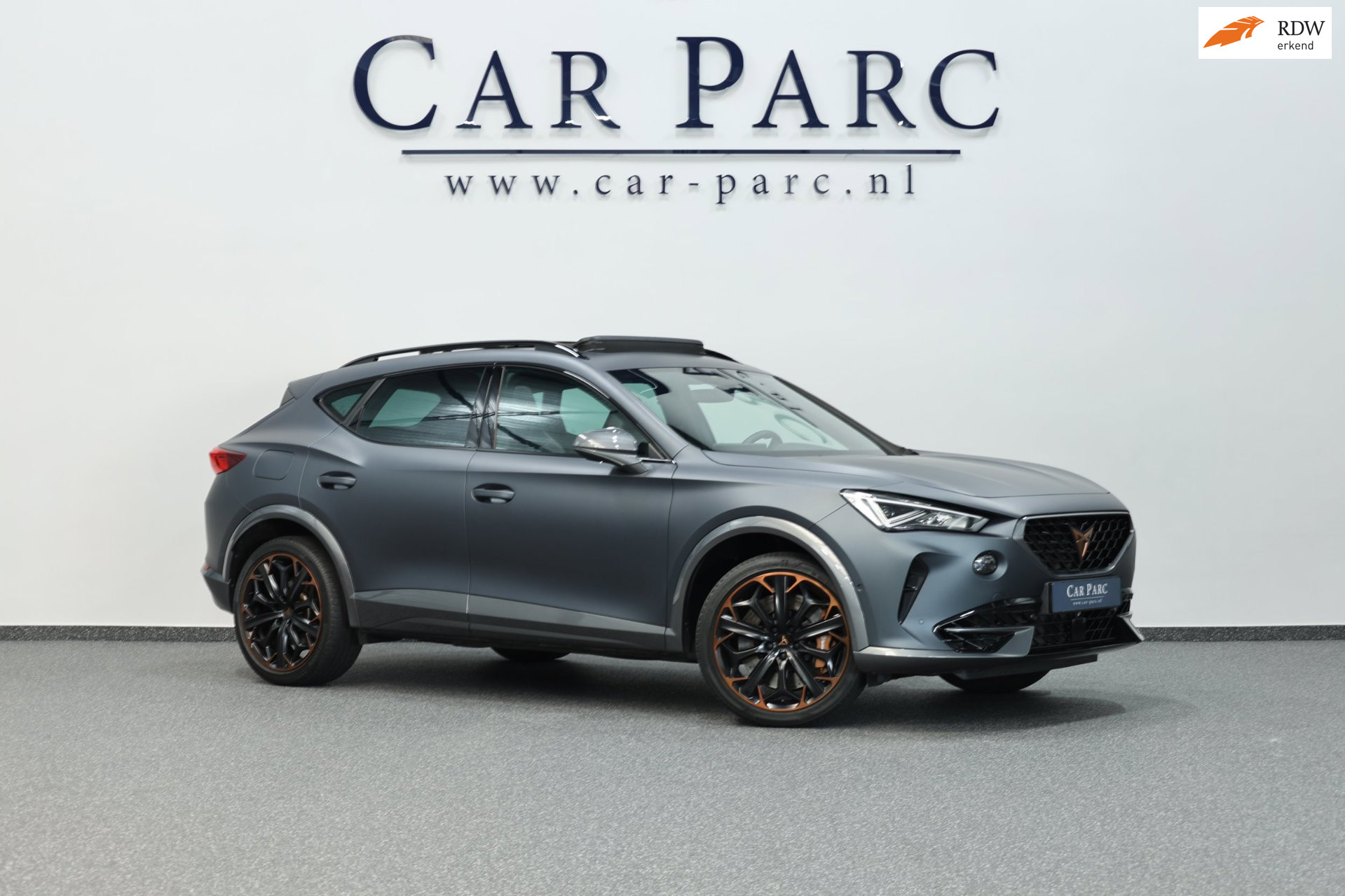Cupra Formentor 2.0 TSI 4DRIVE 310+PK MATT/LED/VIRTUAL/SFEER/PANO/STUUR+S.VERWARMING+MEMORY/19"/KEYLESS/CAM/ACC/12 MDN GARANTIE! 2022 - voorkant