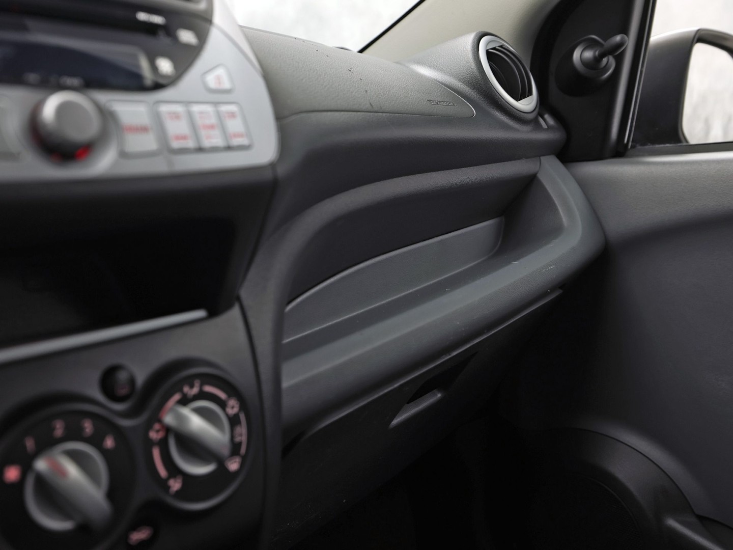 Foto van Nissan Nissan Pixo