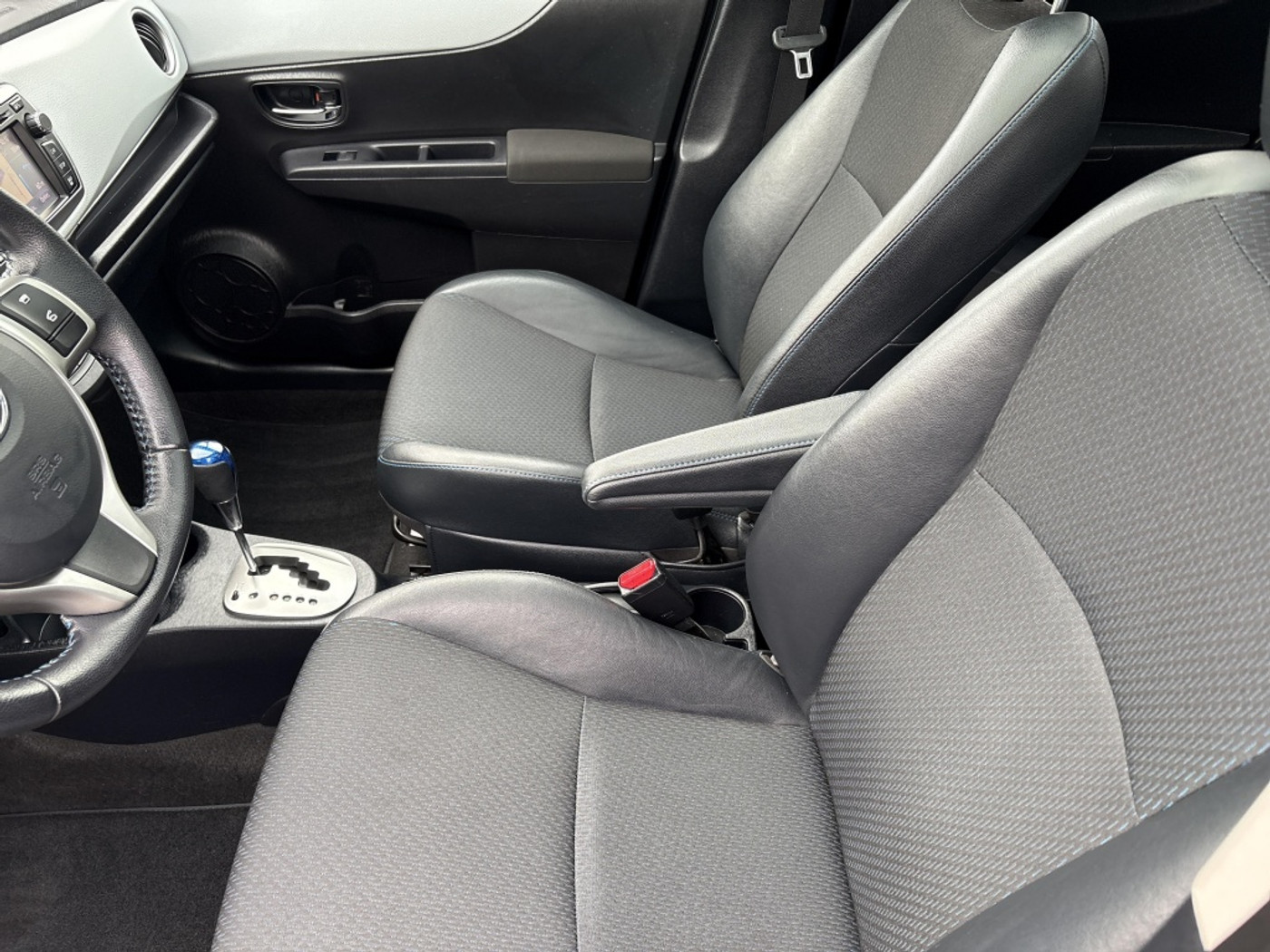 Foto van Toyota Toyota Yaris Hybrid