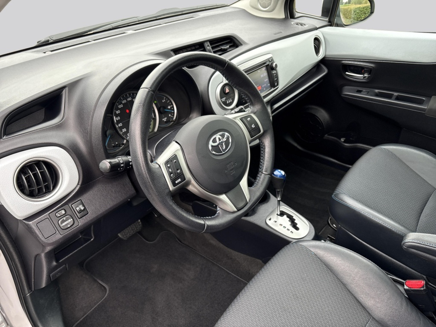 Foto van Toyota Toyota Yaris Hybrid