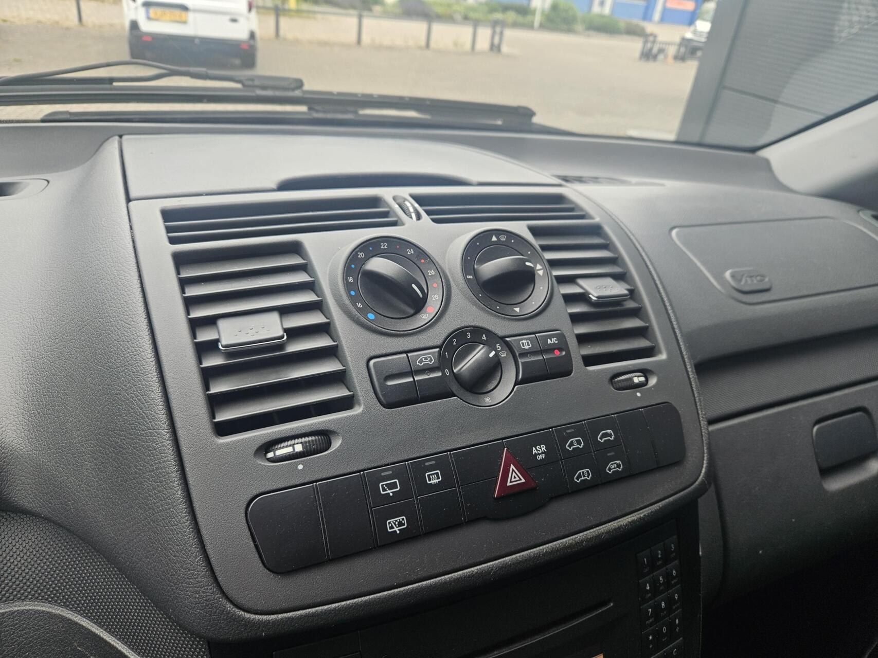 Foto van Mercedes-Benz Vito