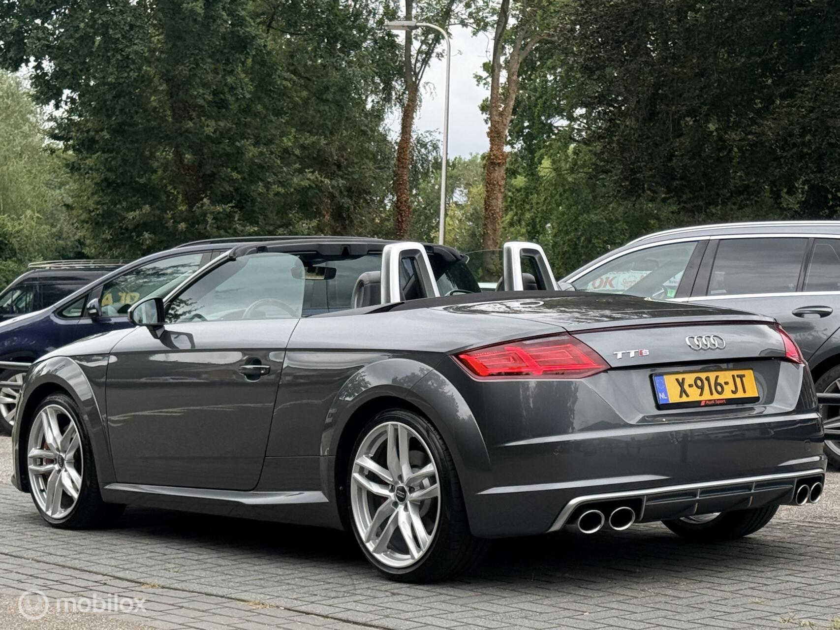 Foto van Audi TTS Roadster