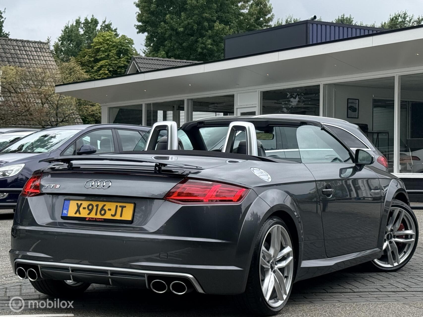 Foto van Audi TTS Roadster
