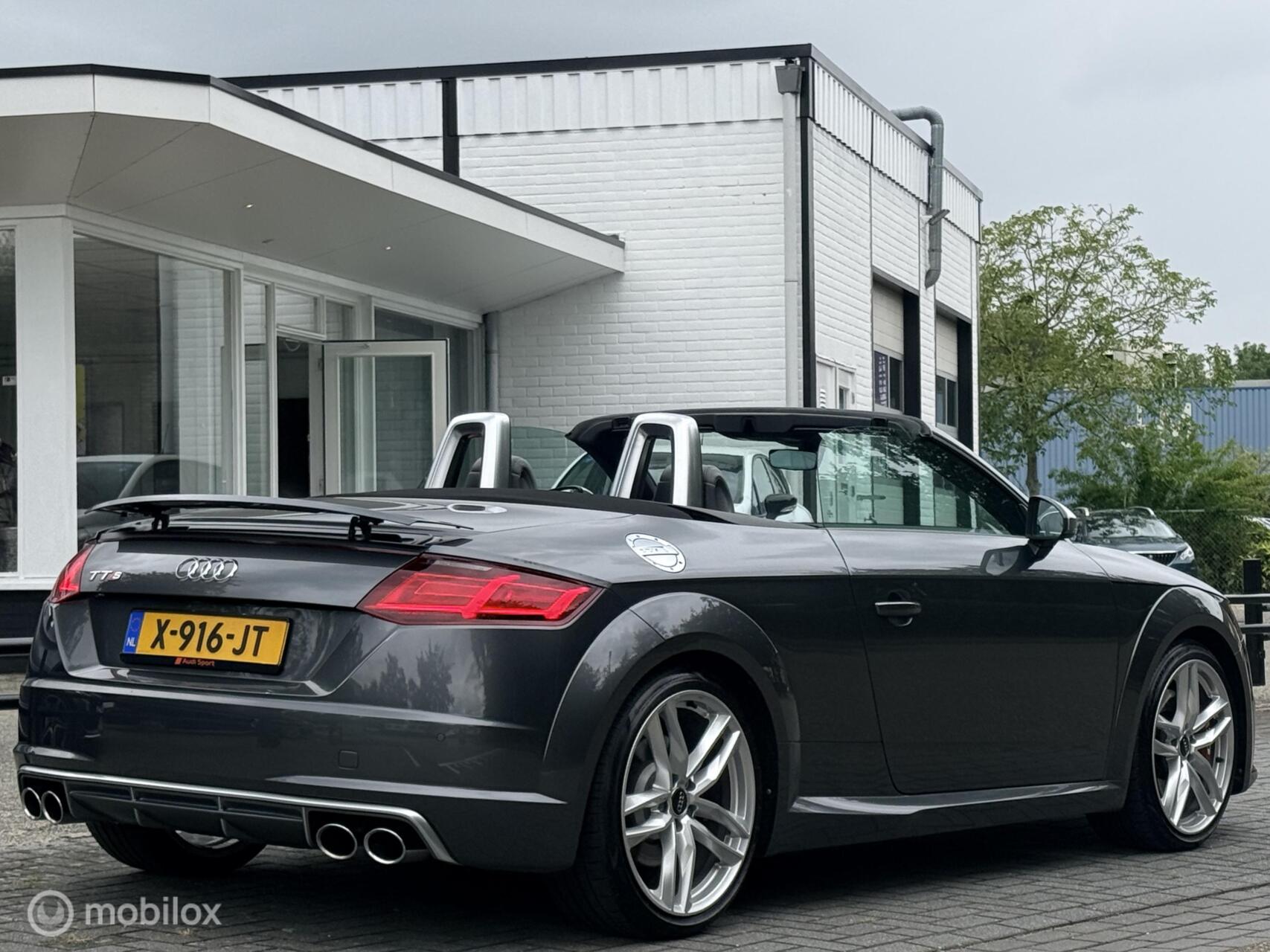 Foto van Audi TTS Roadster