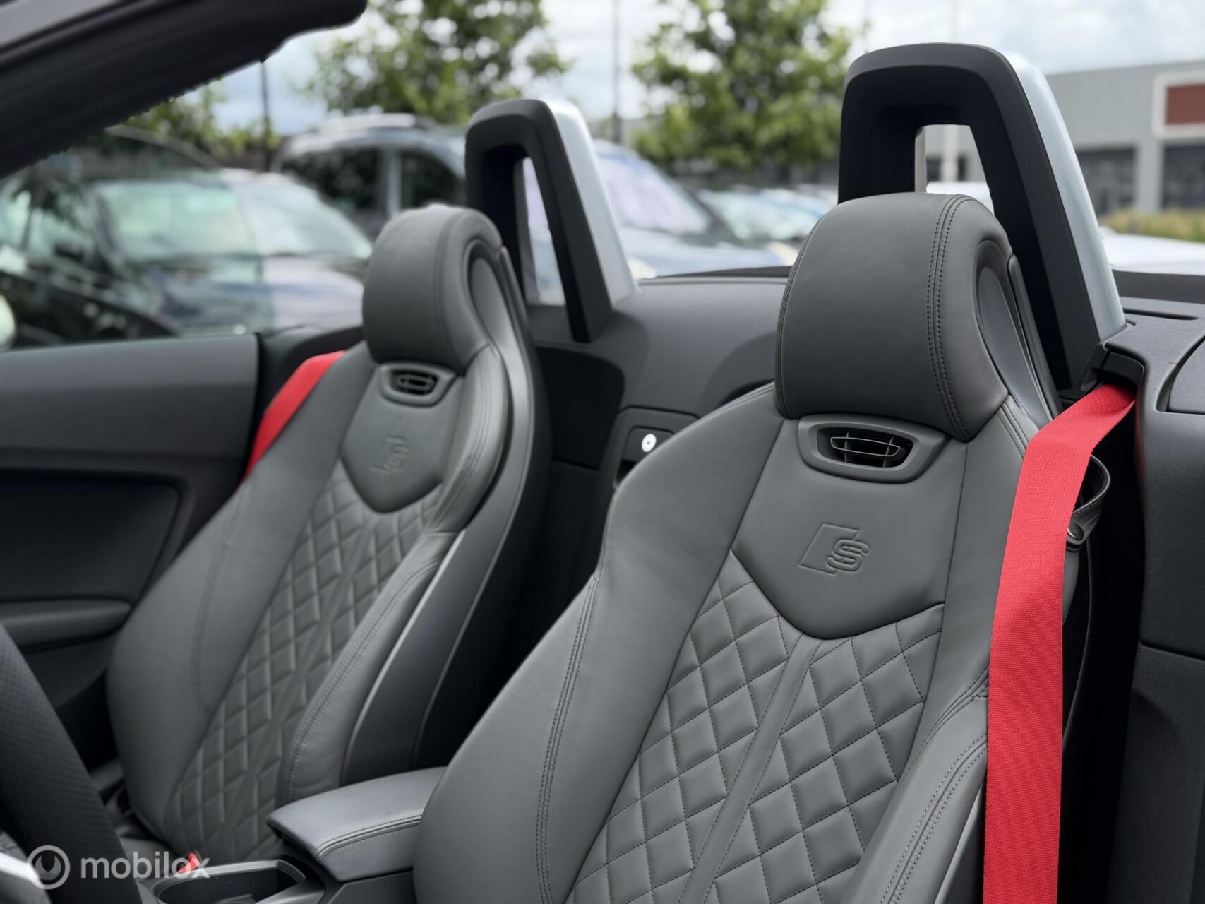 Foto van Audi TTS Roadster