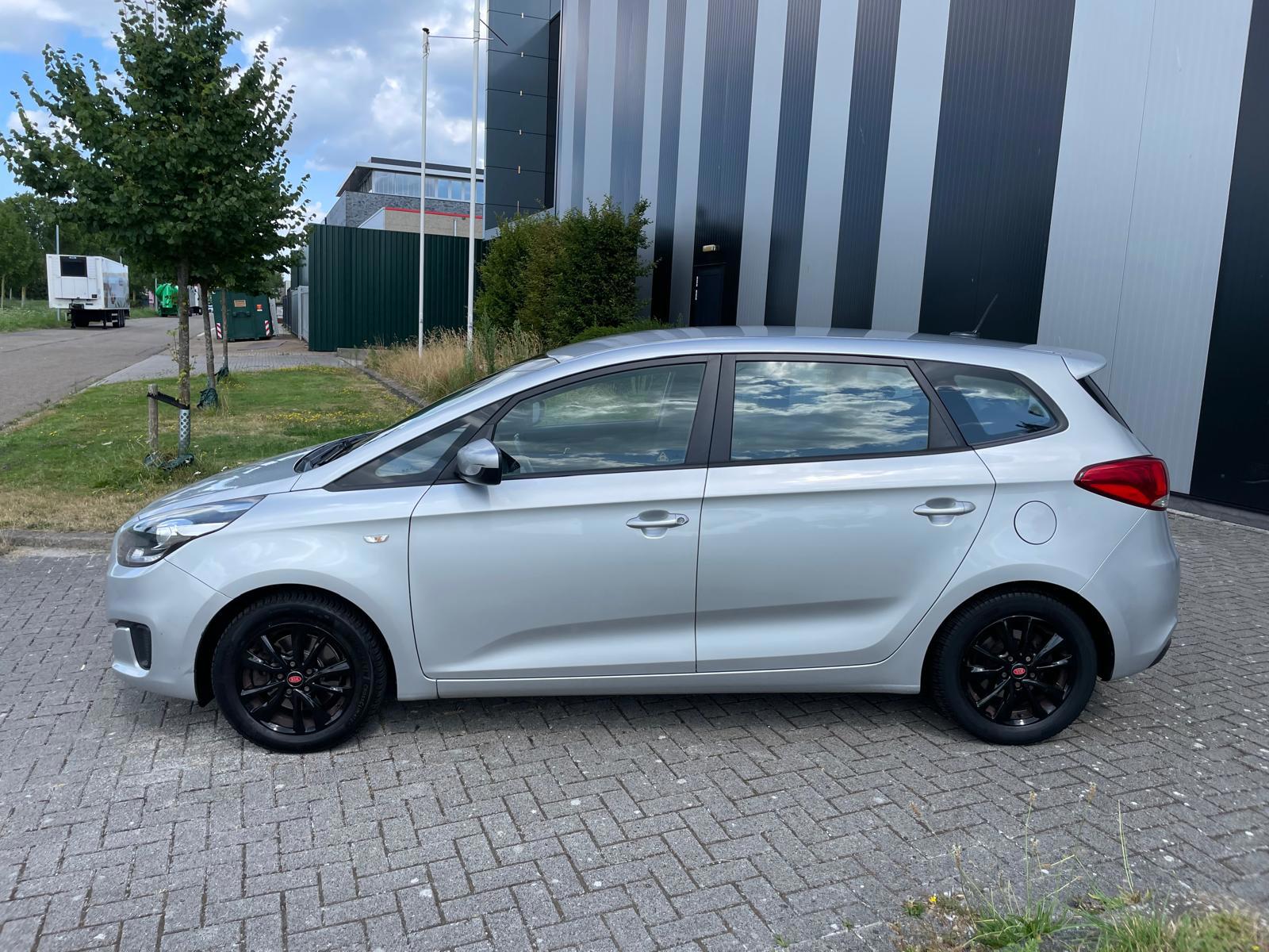 Foto van Kia Carens