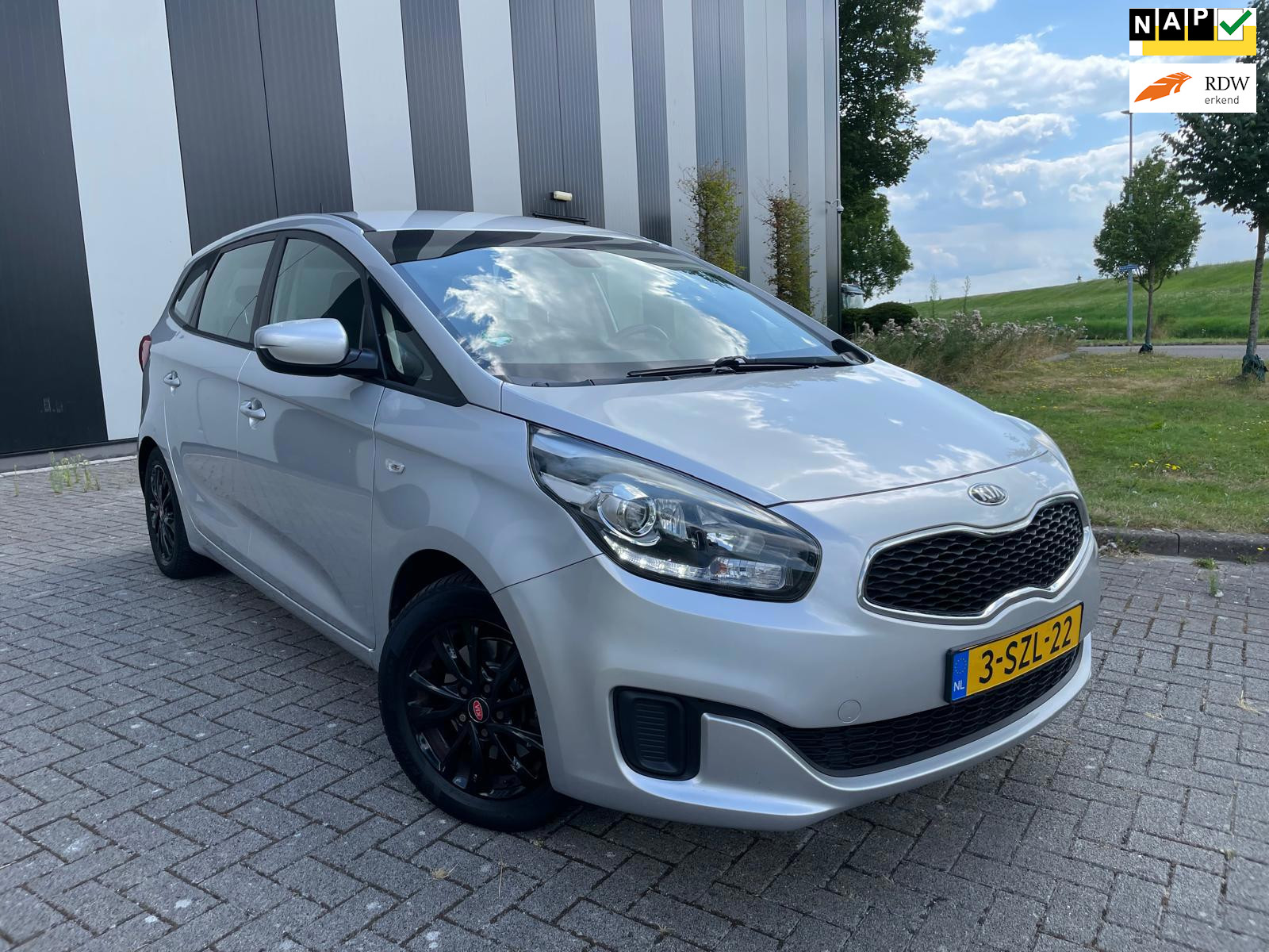 Foto van Kia Carens
