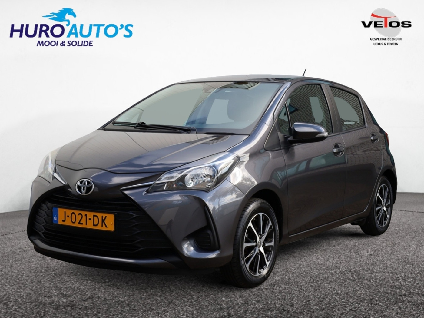Toyota Toyota Yaris 1.0 VVT-i Connect | Airco | Carplay | NL-Auto 2020 - voorkant