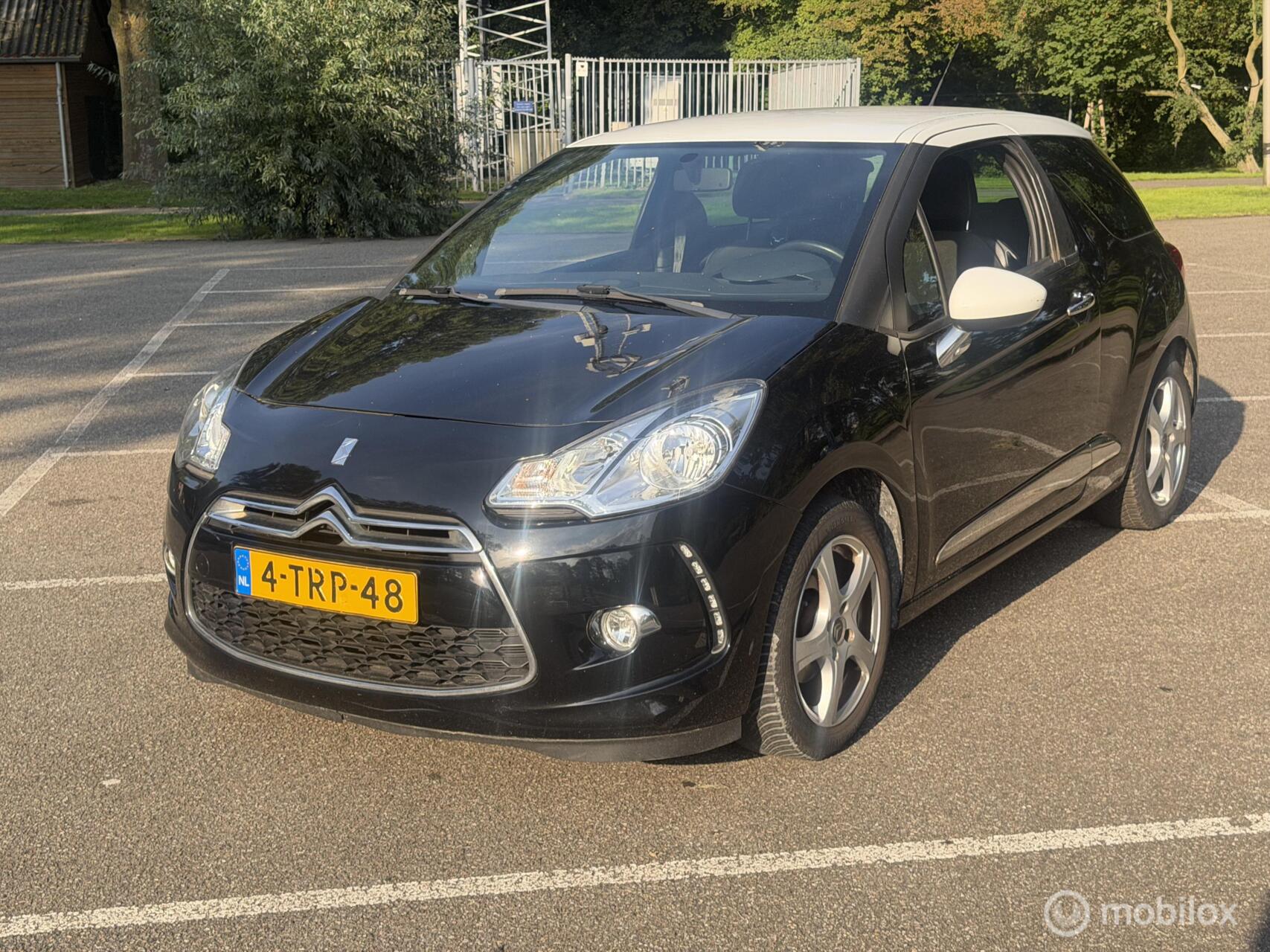 Citroen Ds3 1.2 VTi Business 2014 - voorkant