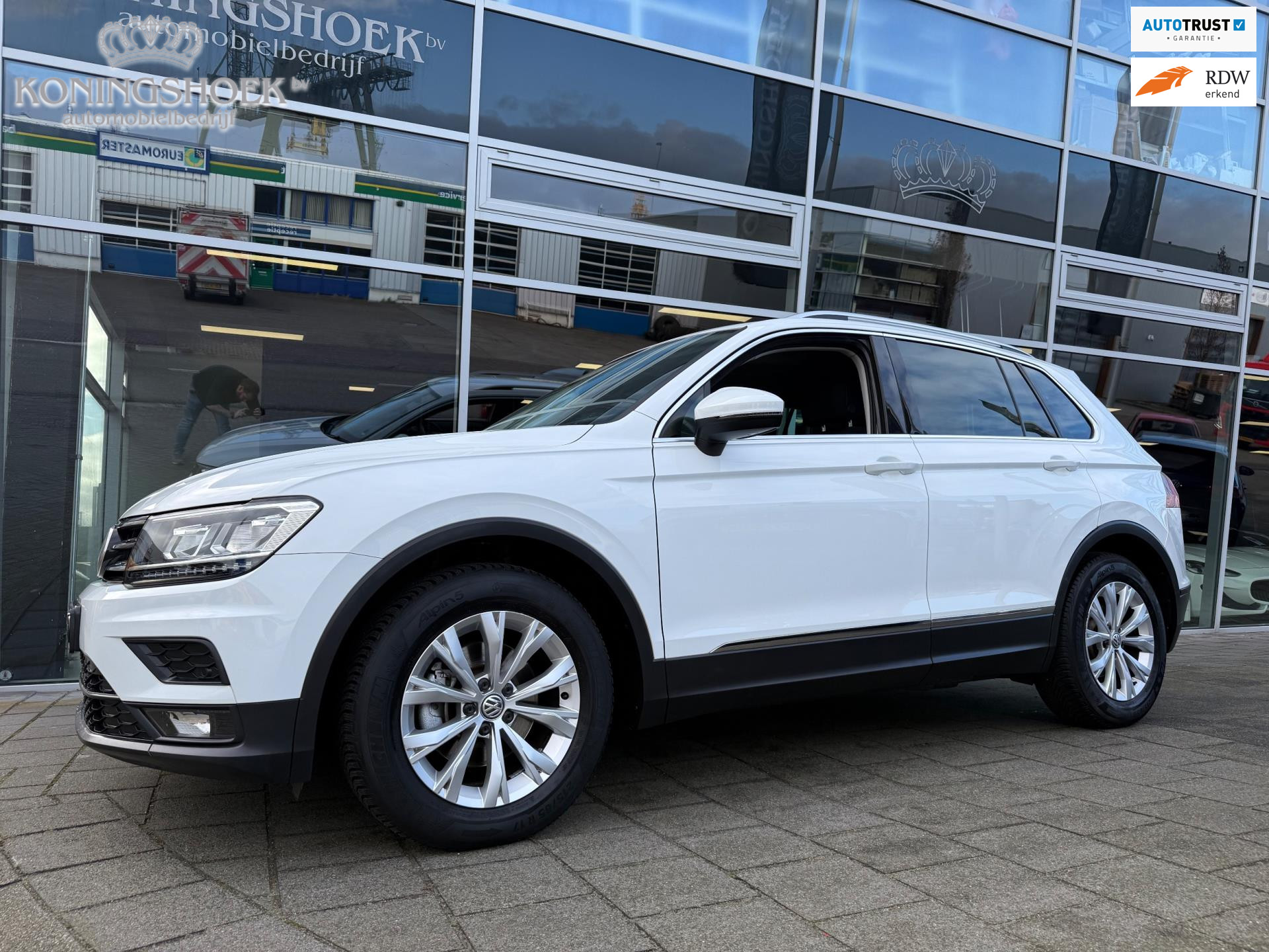 Volkswagen Tiguan 1.5 TSI ACT Comfortline Business 2019 - voorkant