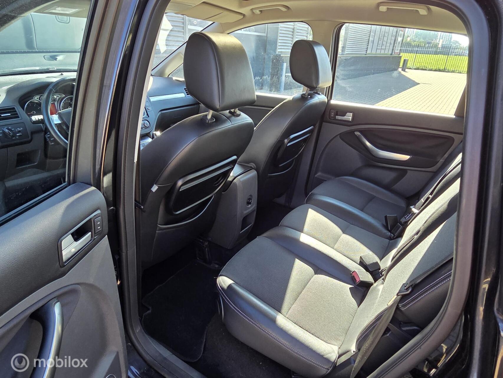 Foto van Ford C-max