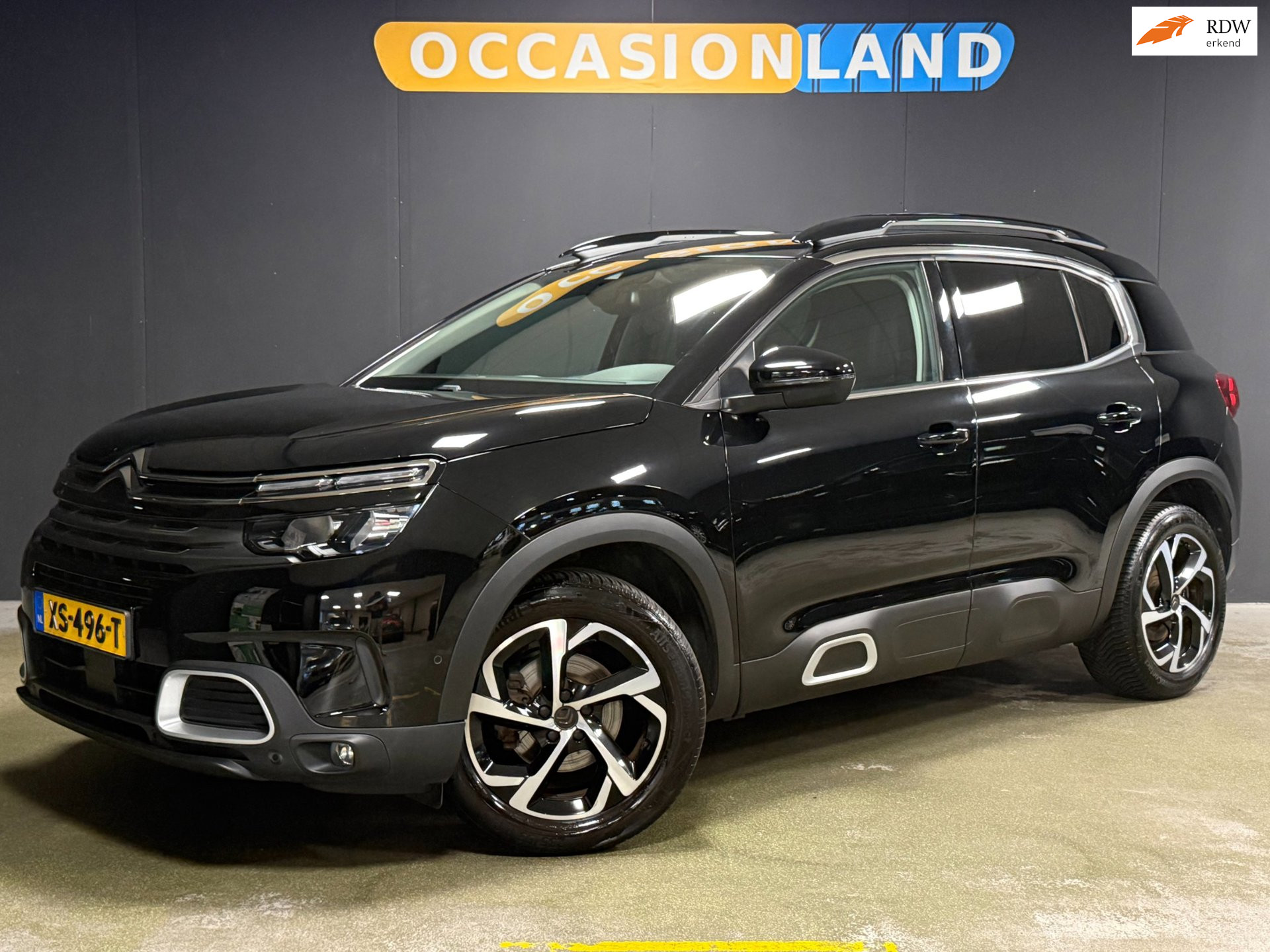 Citroen C5 Aircross 1.2 PureTech Feel|TREKHAAK|DODEHOEK|PDC|CRUISE|DAB|SFEER|NAVI|CARPLAY|BLUETOOTH|CAMERA|18INCH| 2019 - voorkant