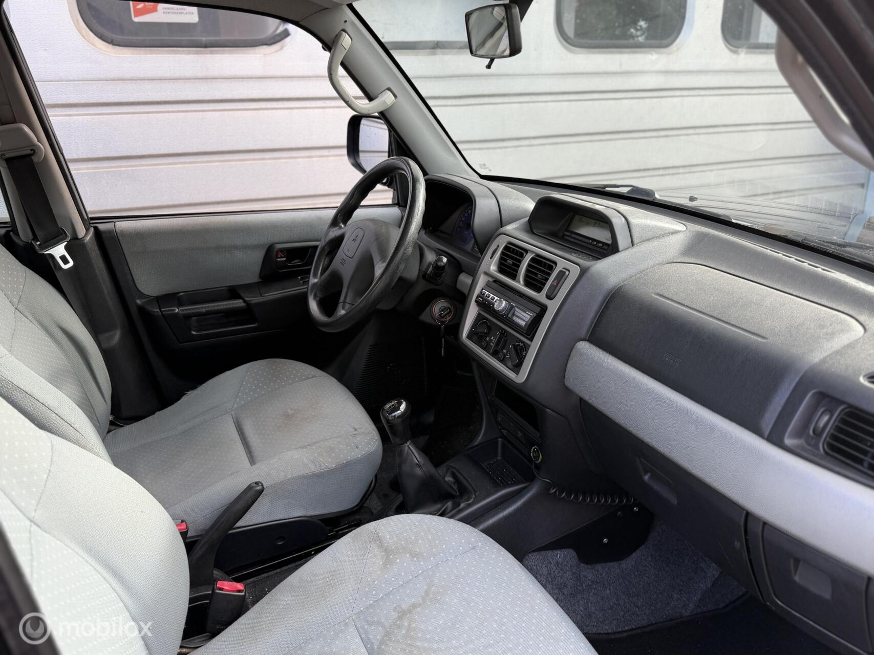 Foto van Mitsubishi Pajero Pinin