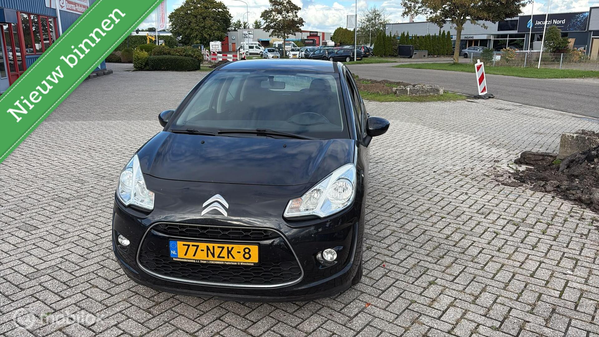 Citroen C3 1.4 Dynamique 2011 - voorkant