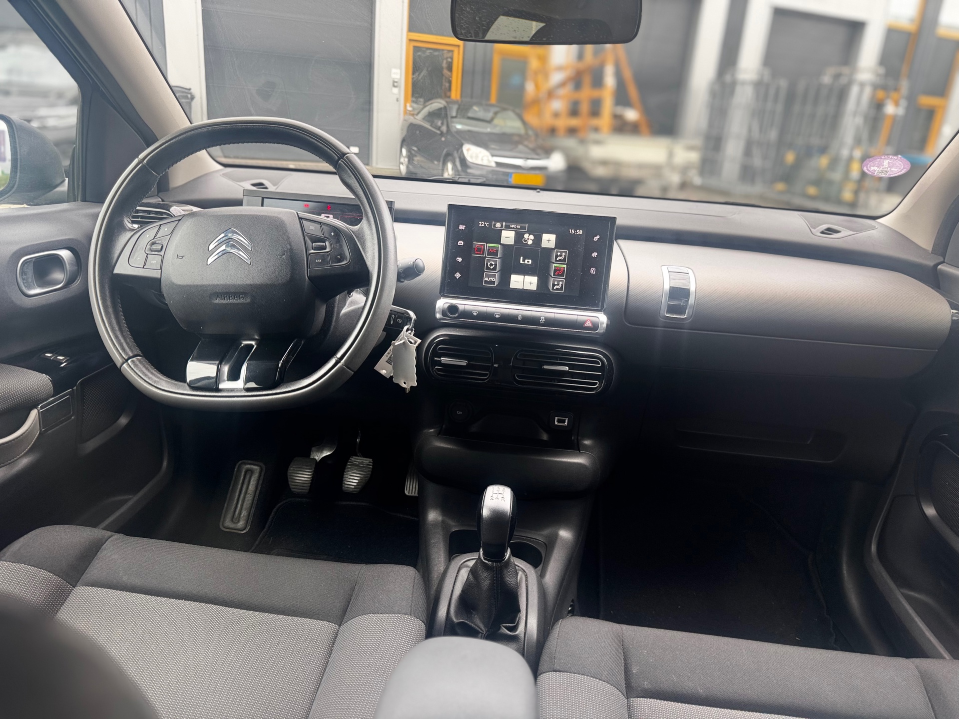 Foto van Citroen C4 Cactus