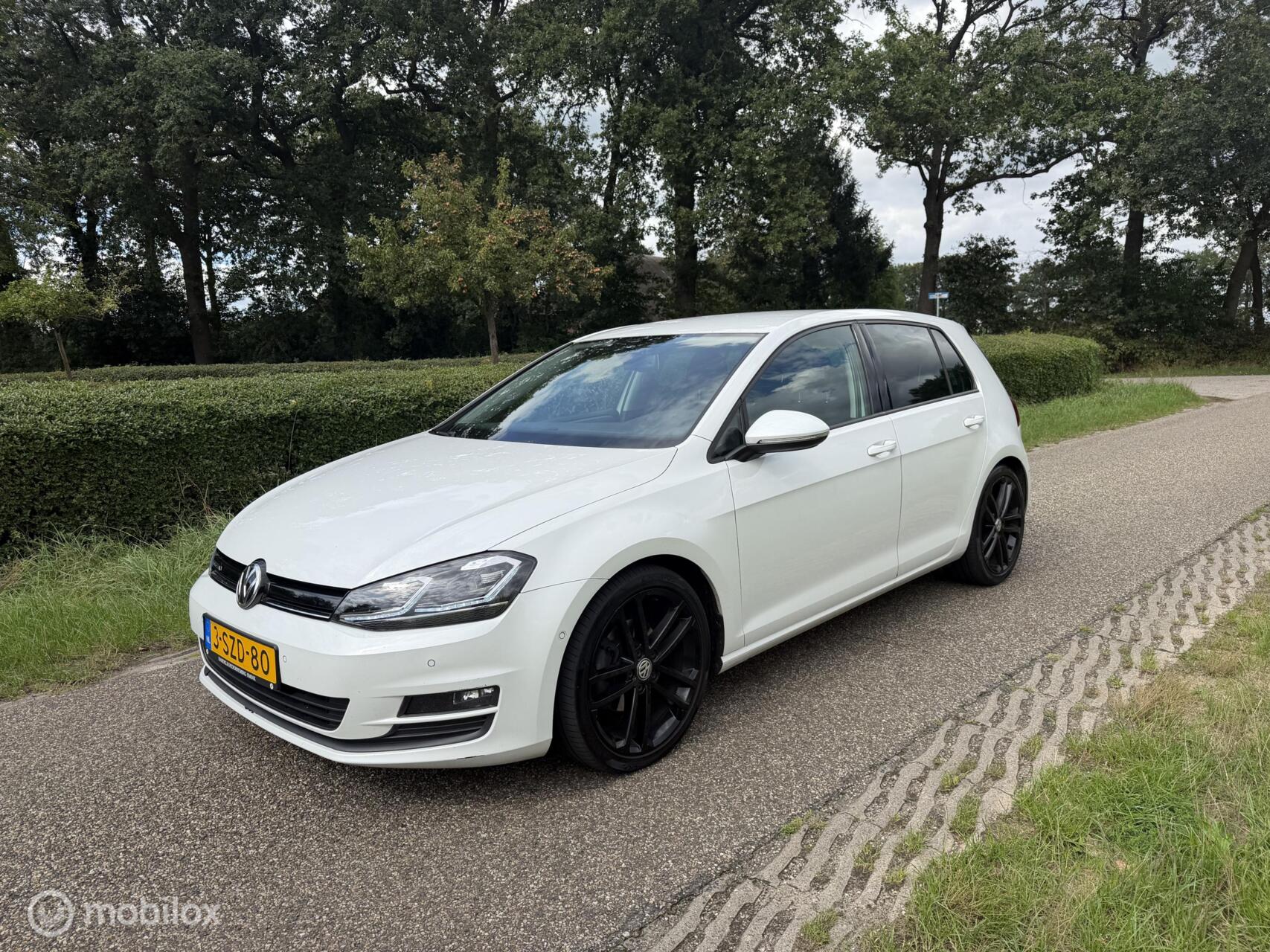 Volkswagen Golf 1.6 TDI Edition BlueMotion Xenon Nap 2014 - voorkant