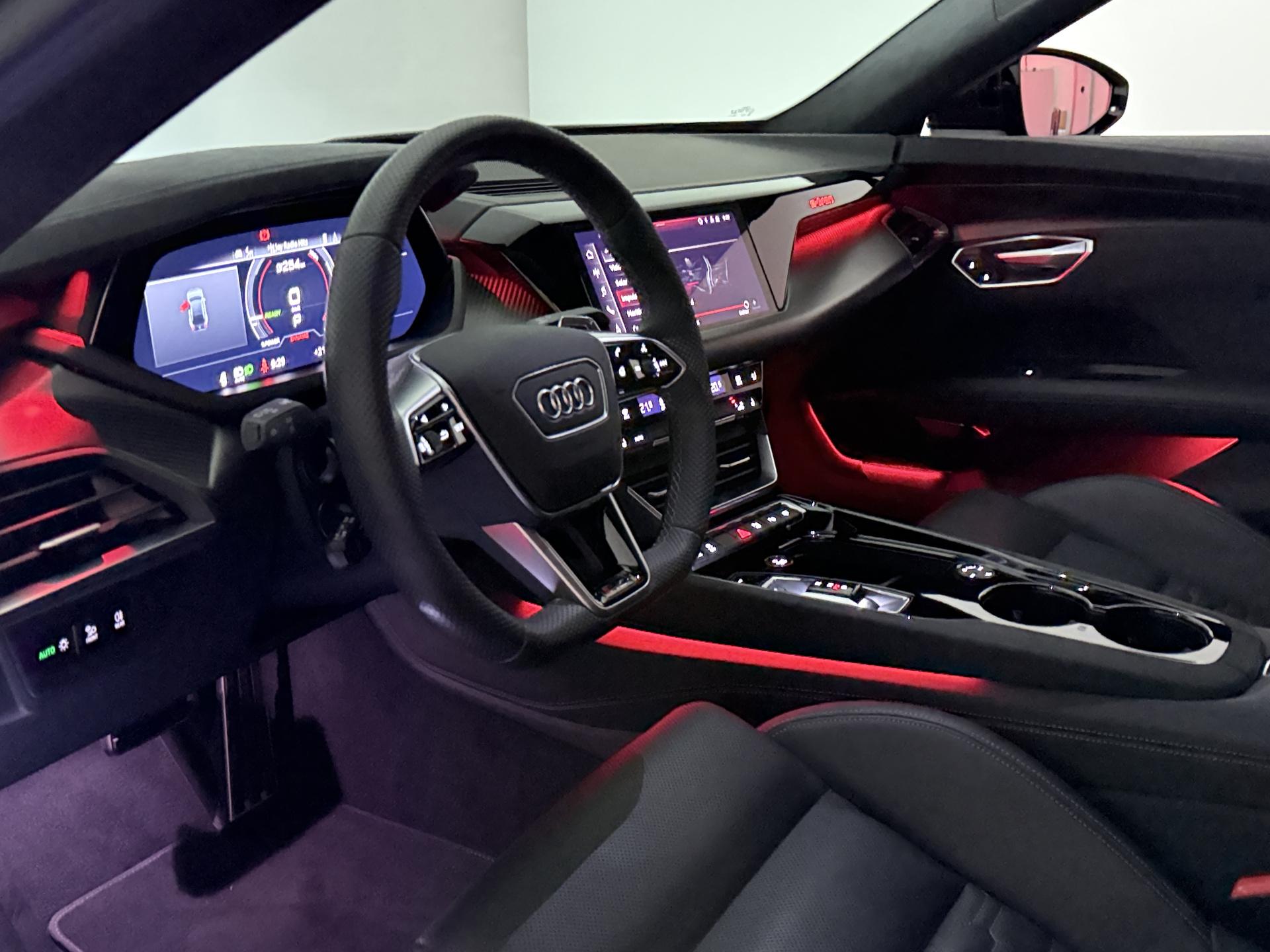 Foto van Audi E-tron GT