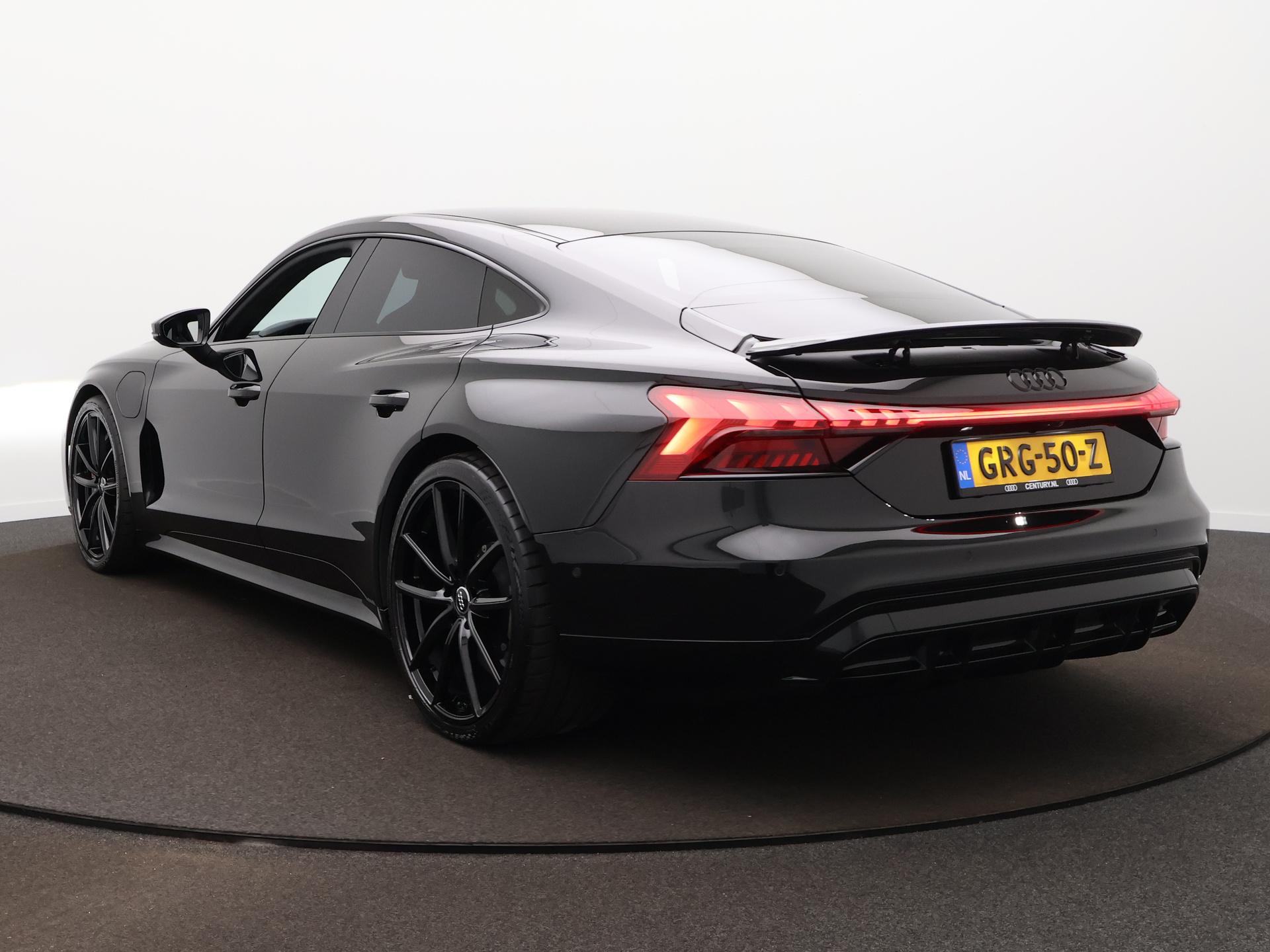 Foto van Audi E-tron GT