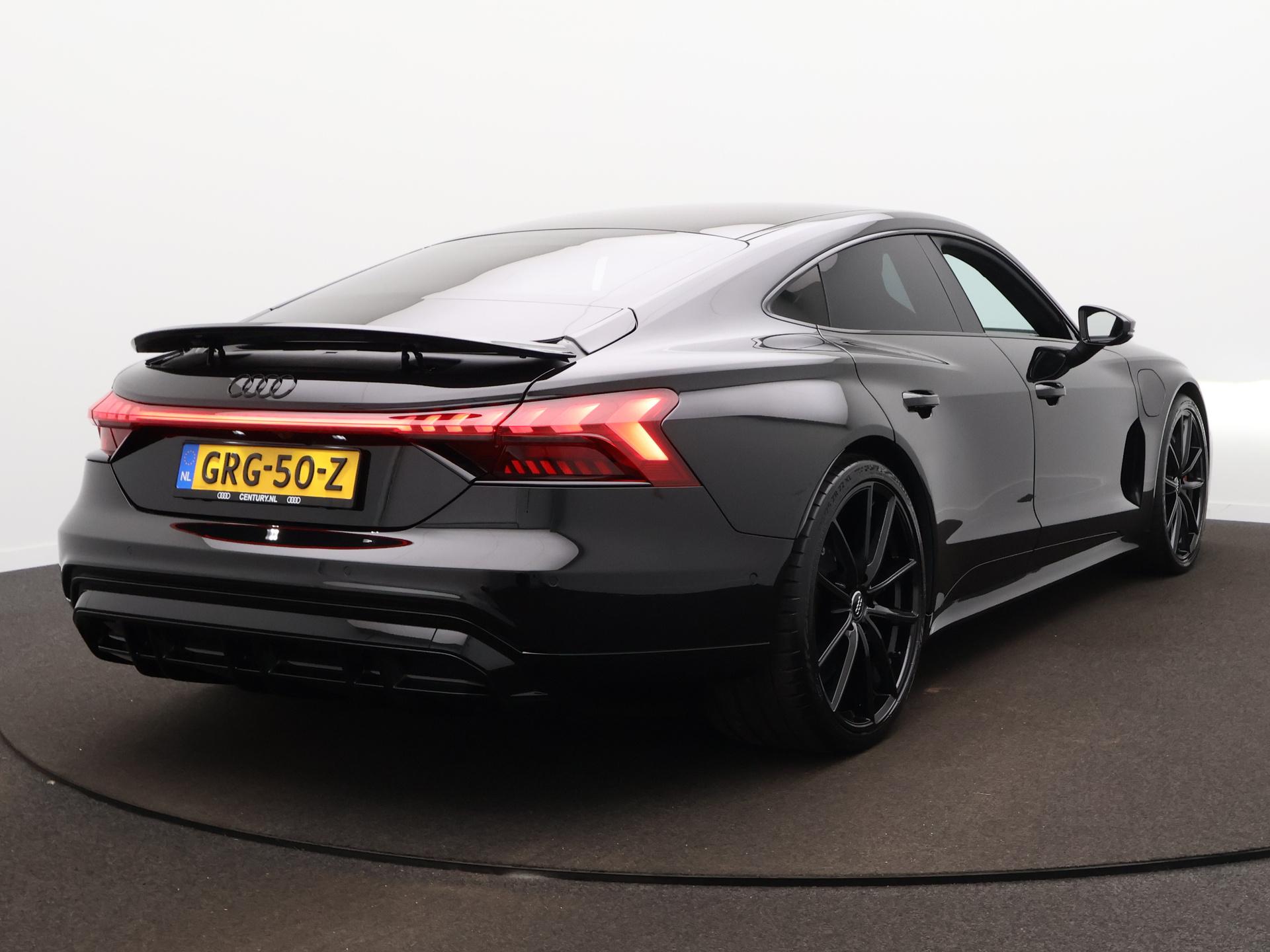 Foto van Audi E-tron GT