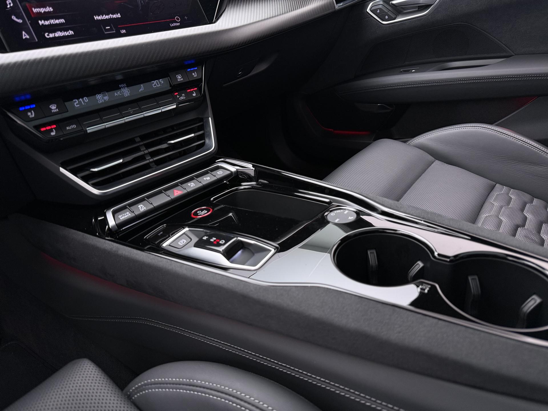 Foto van Audi E-tron GT
