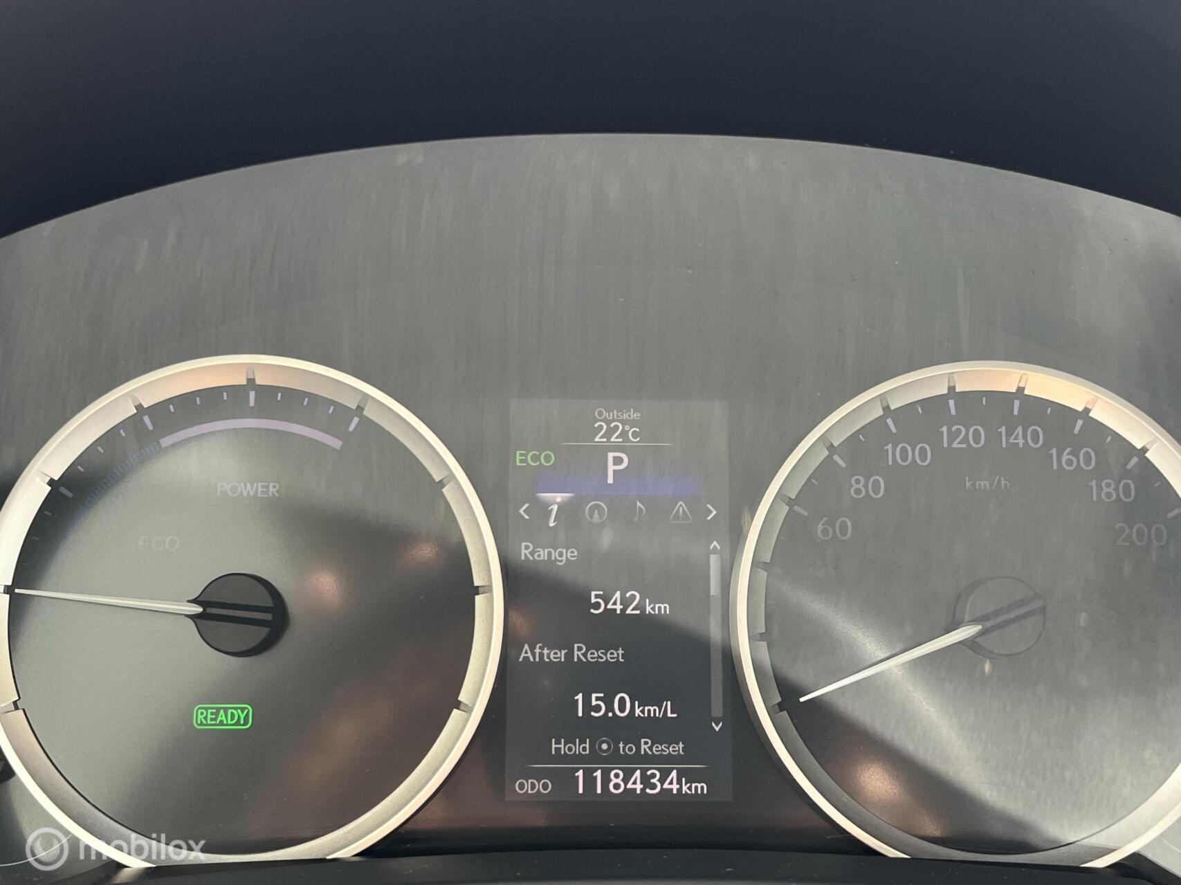 Foto van Lexus Lexus Is300h