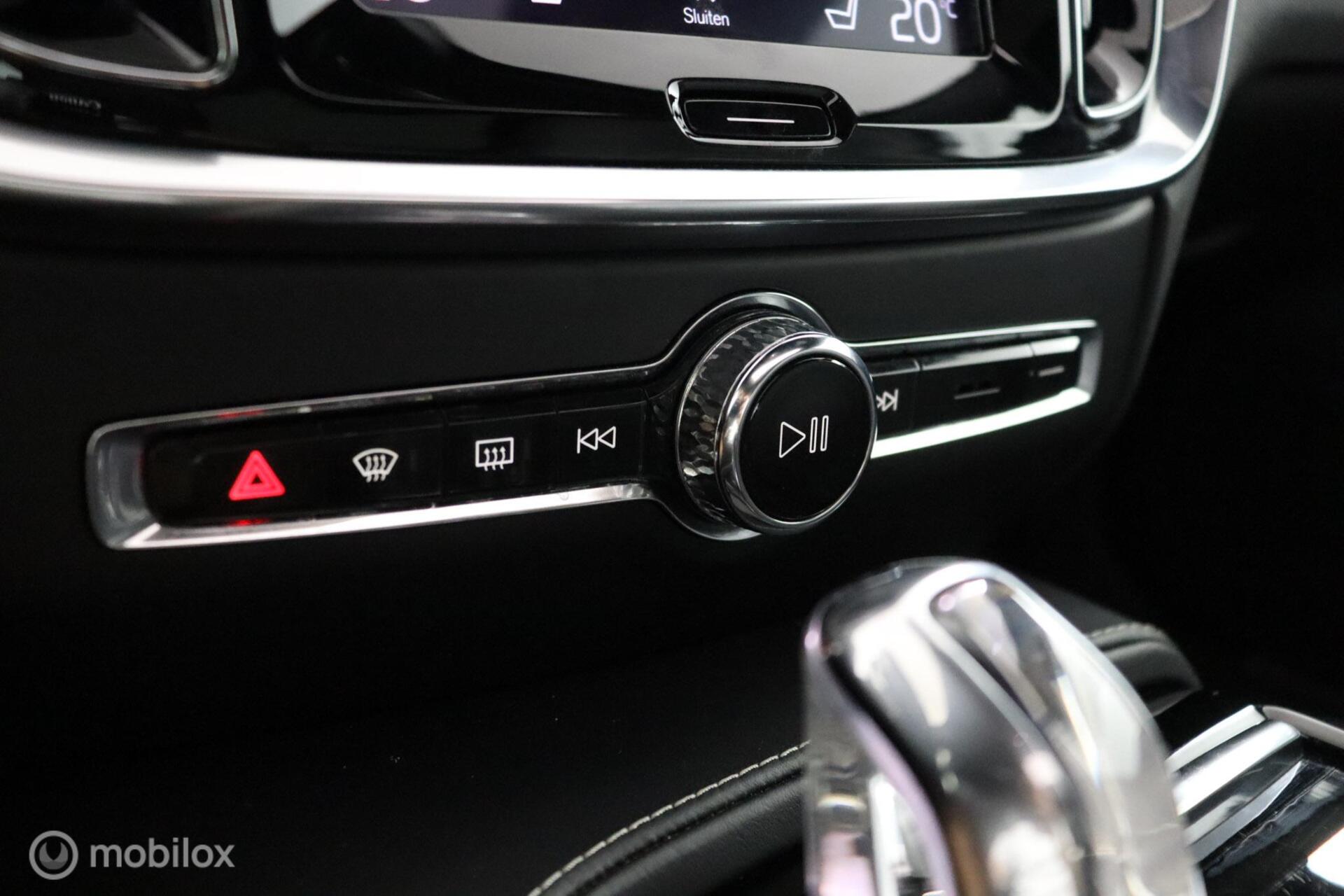 Foto van Volvo V60 T8 Twin Engine