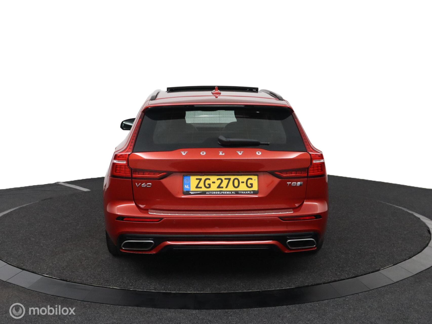 Foto van Volvo V60 T8 Twin Engine