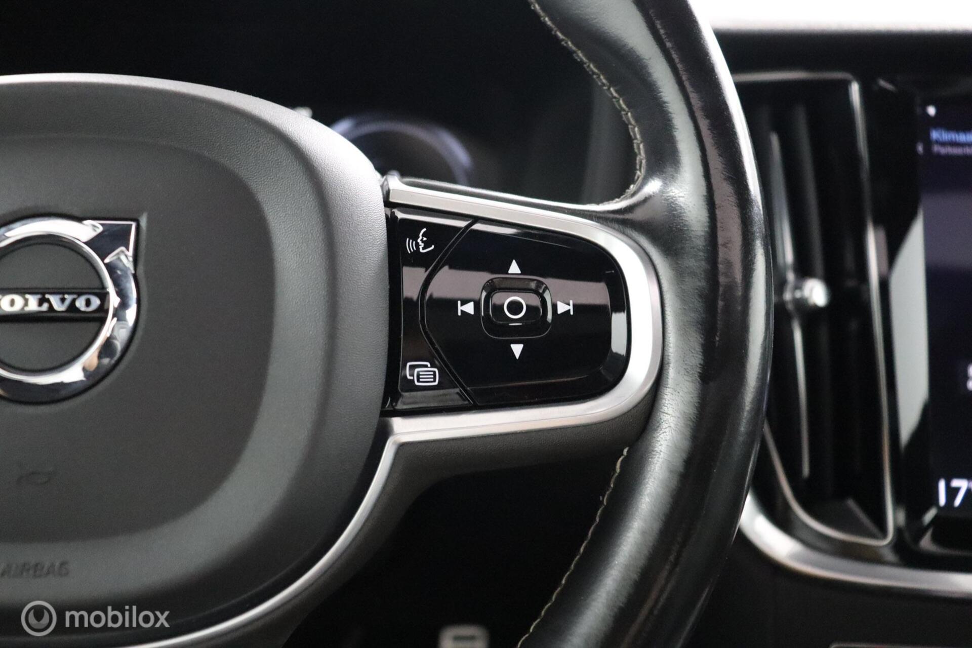 Foto van Volvo V60 T8 Twin Engine
