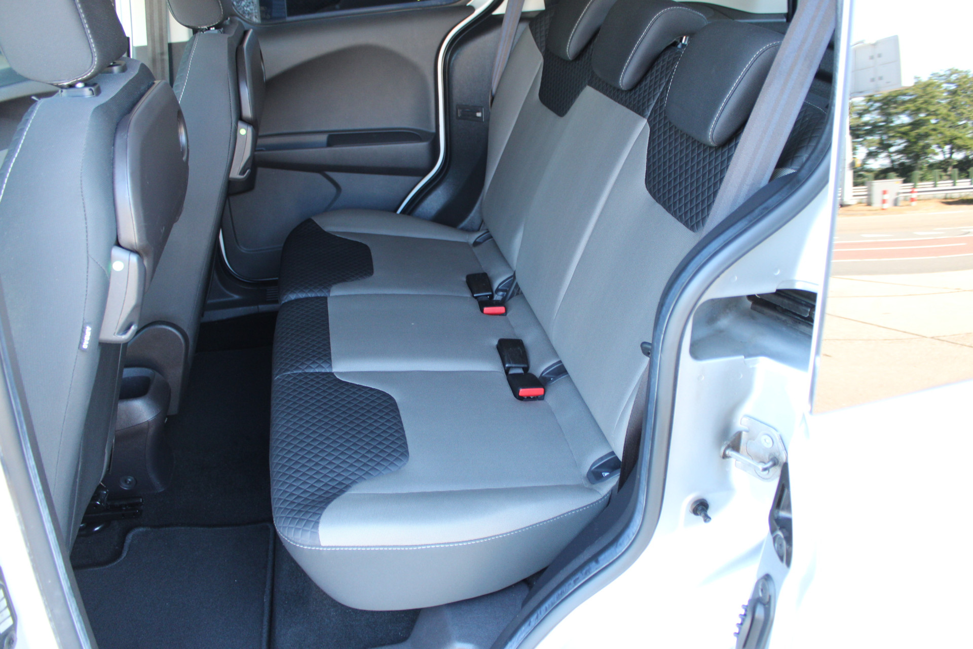 Foto van Ford Tourneo Courier