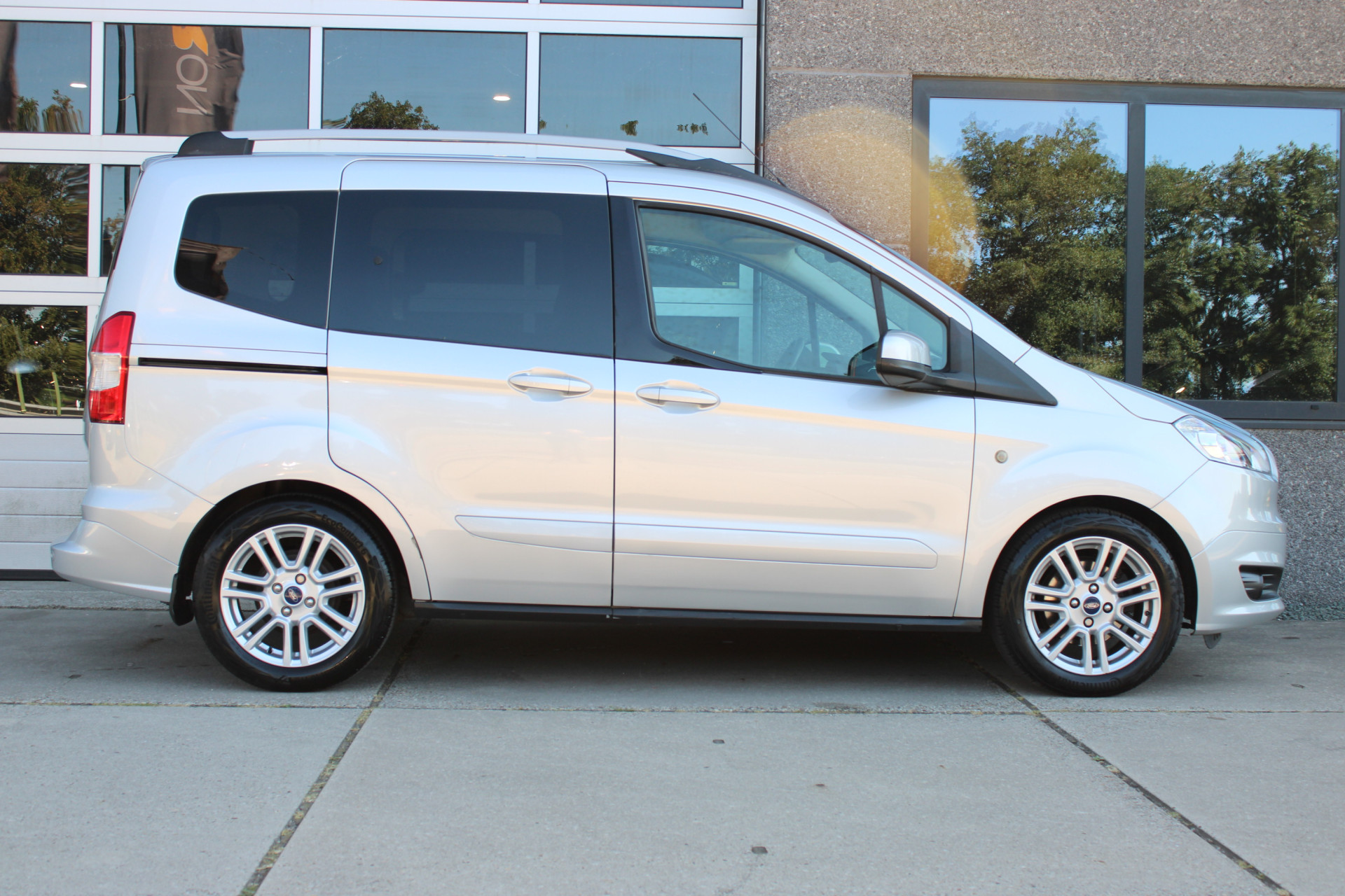 Foto van Ford Tourneo Courier
