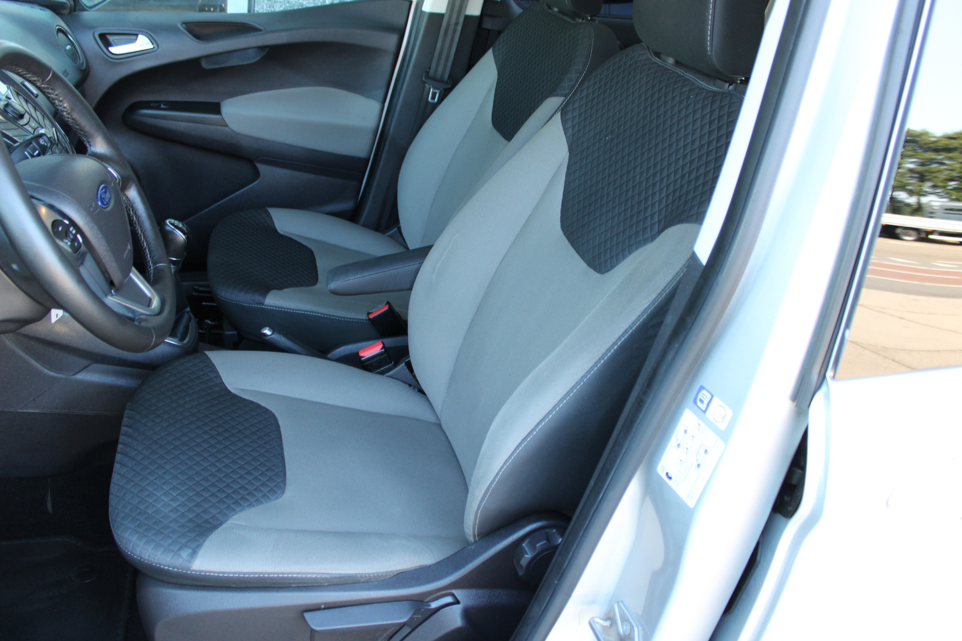 Foto van Ford Tourneo Courier