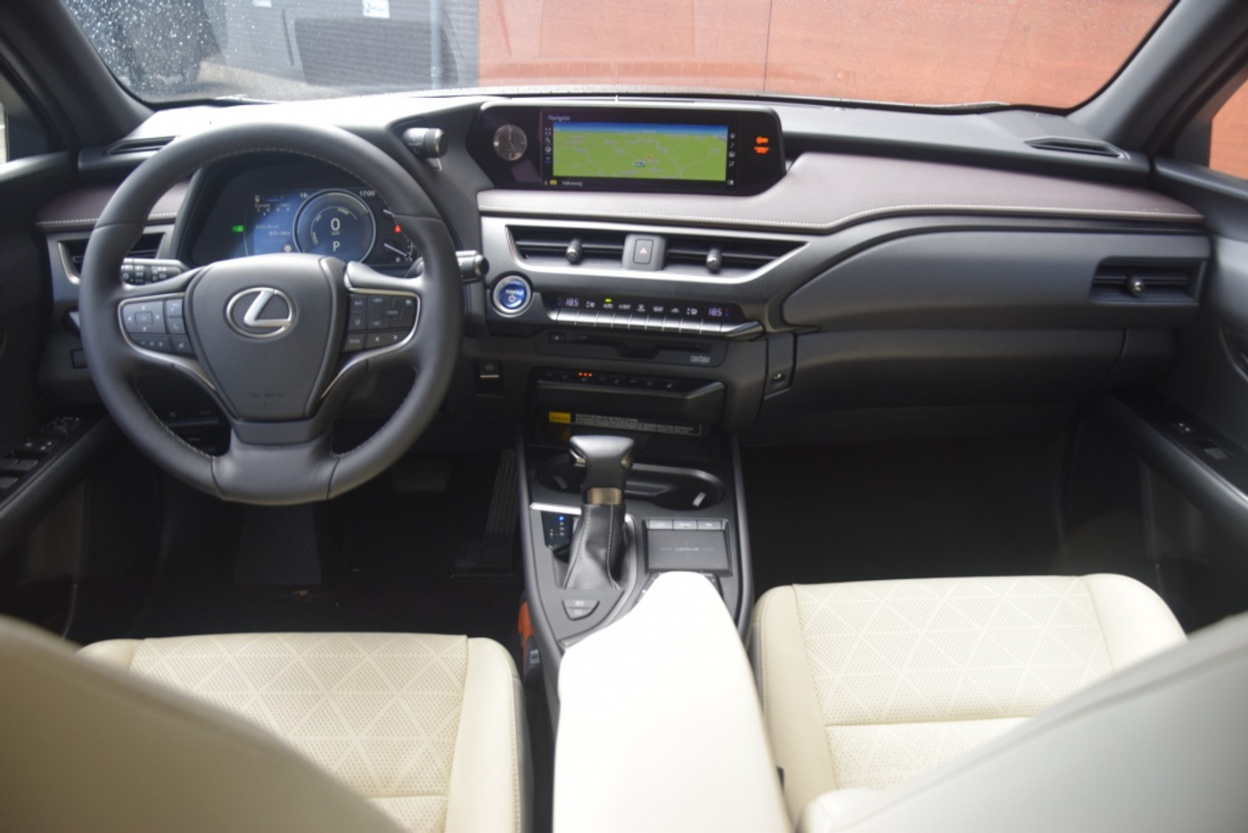 Foto van Lexus Lexus Ux250h