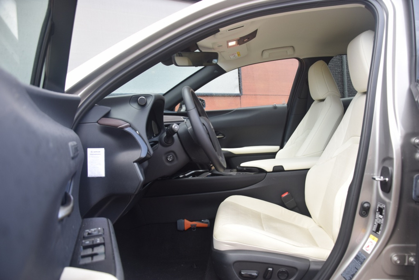 Foto van Lexus Lexus Ux250h
