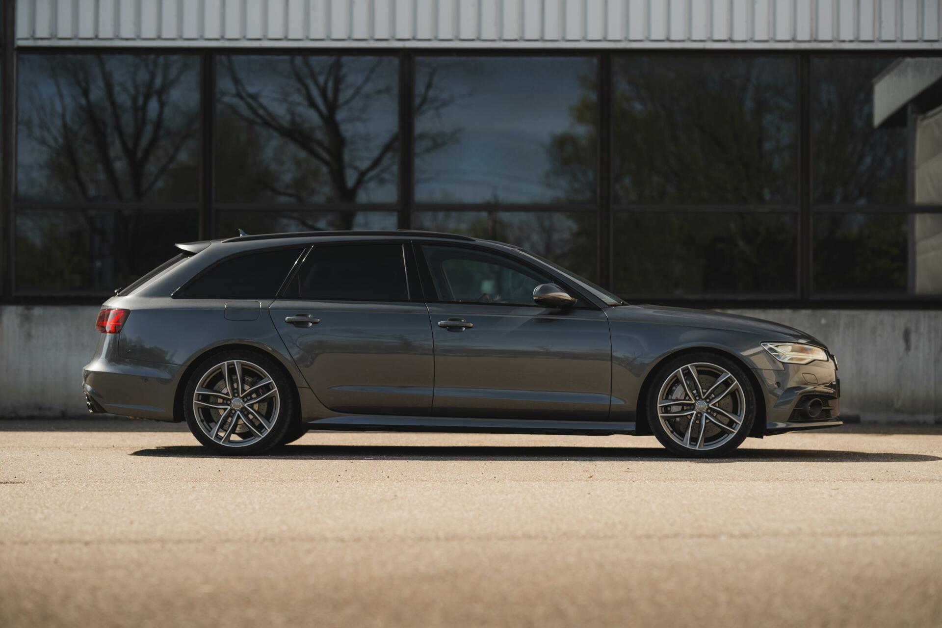 Foto van Audi S6 Avant