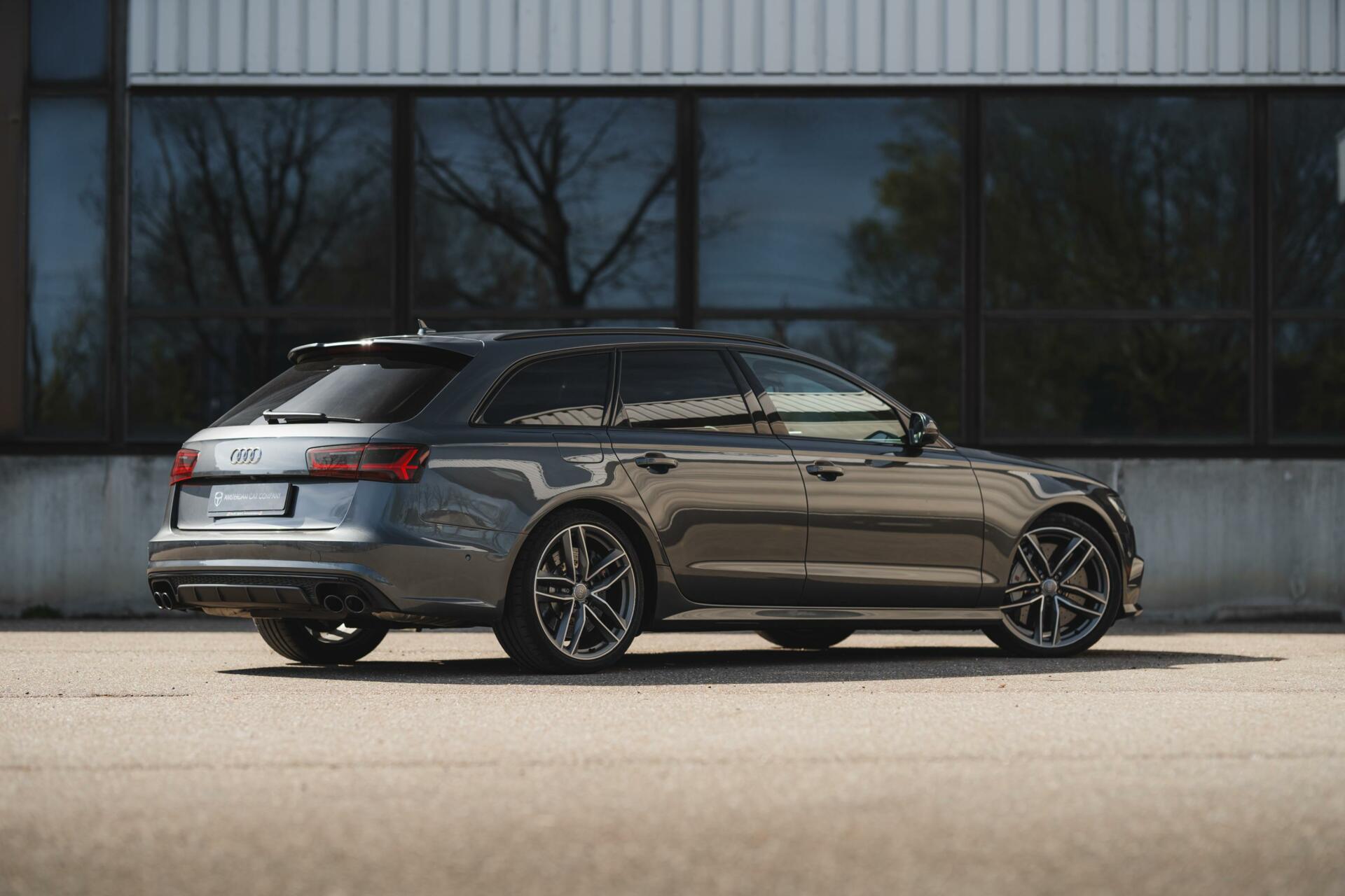 Foto van Audi S6 Avant